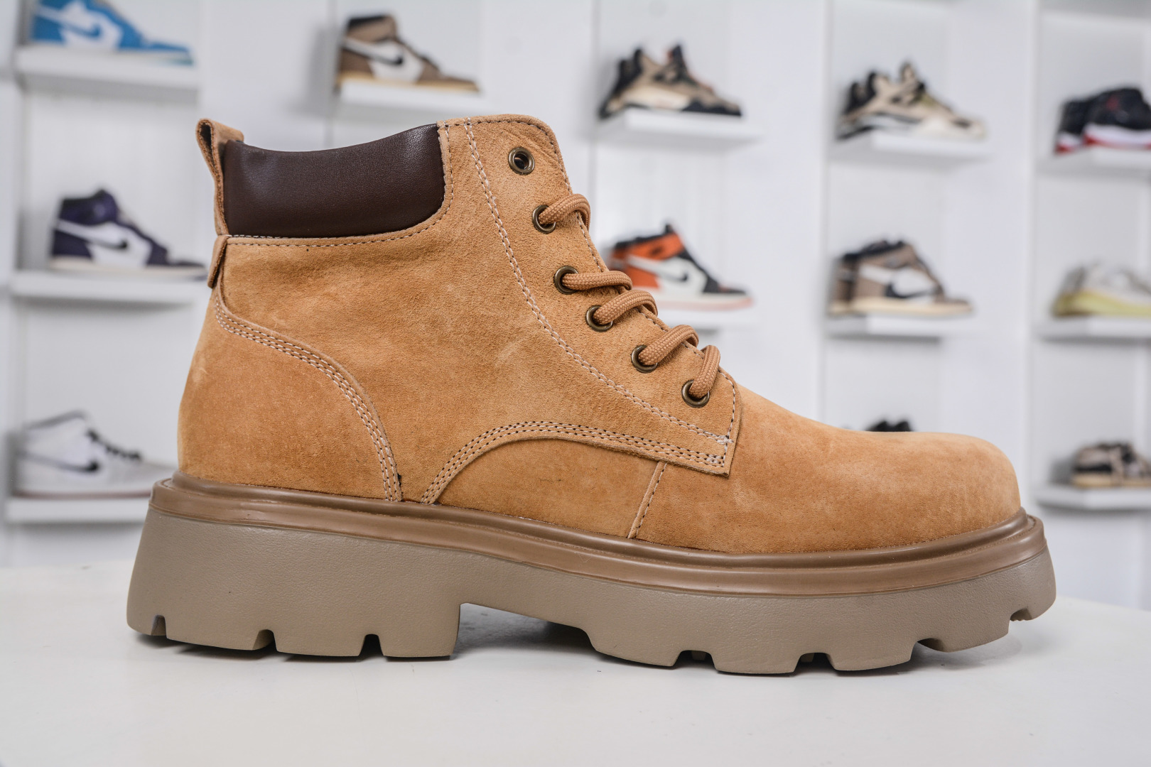 Louis Vuitton Fall/Winter Lightweight Leather Ankle Boots - Premium Quality 4 cmp i1760456769977 1506 0 2