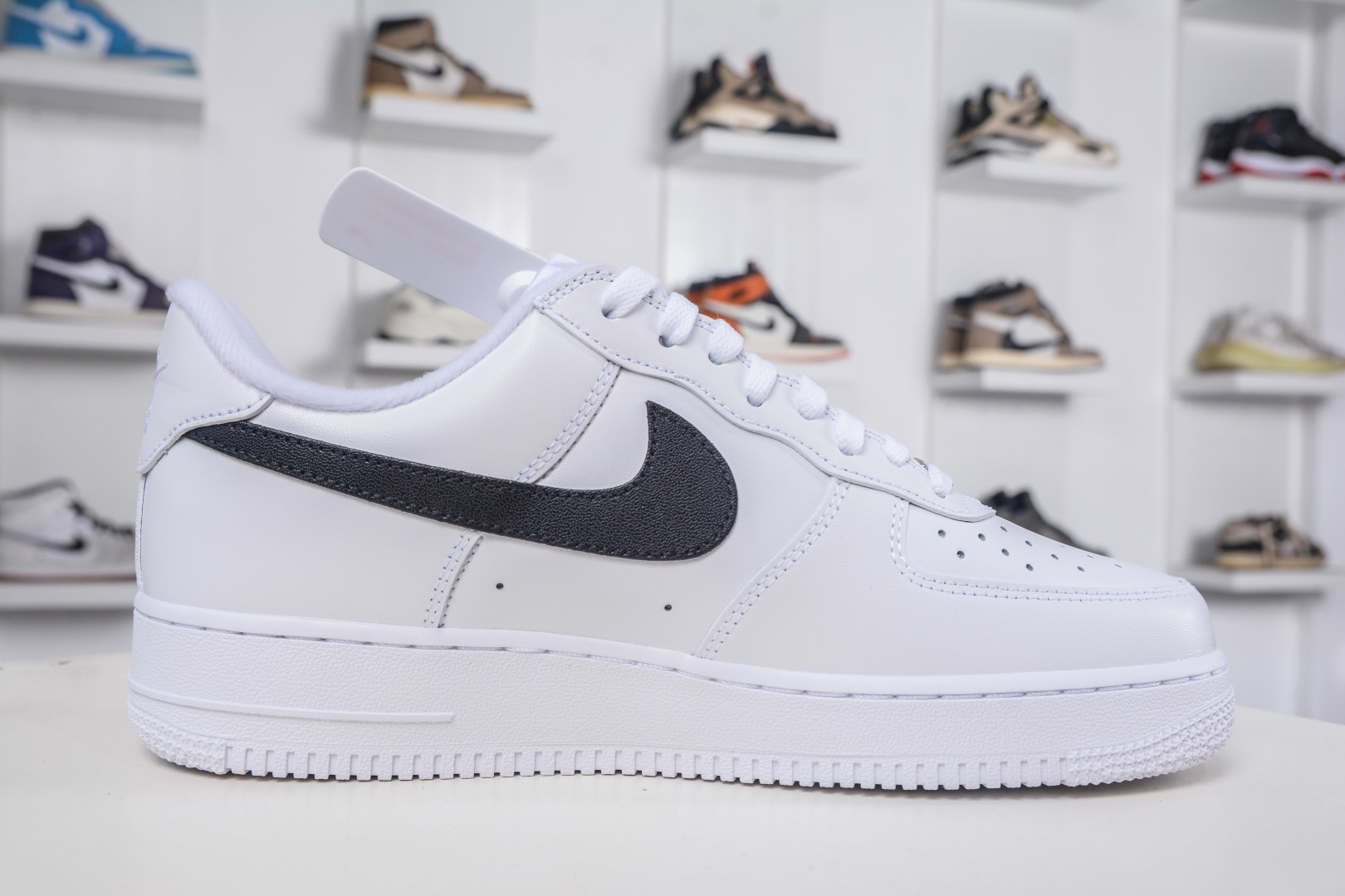 cmp i1760456949205 1900 0 2