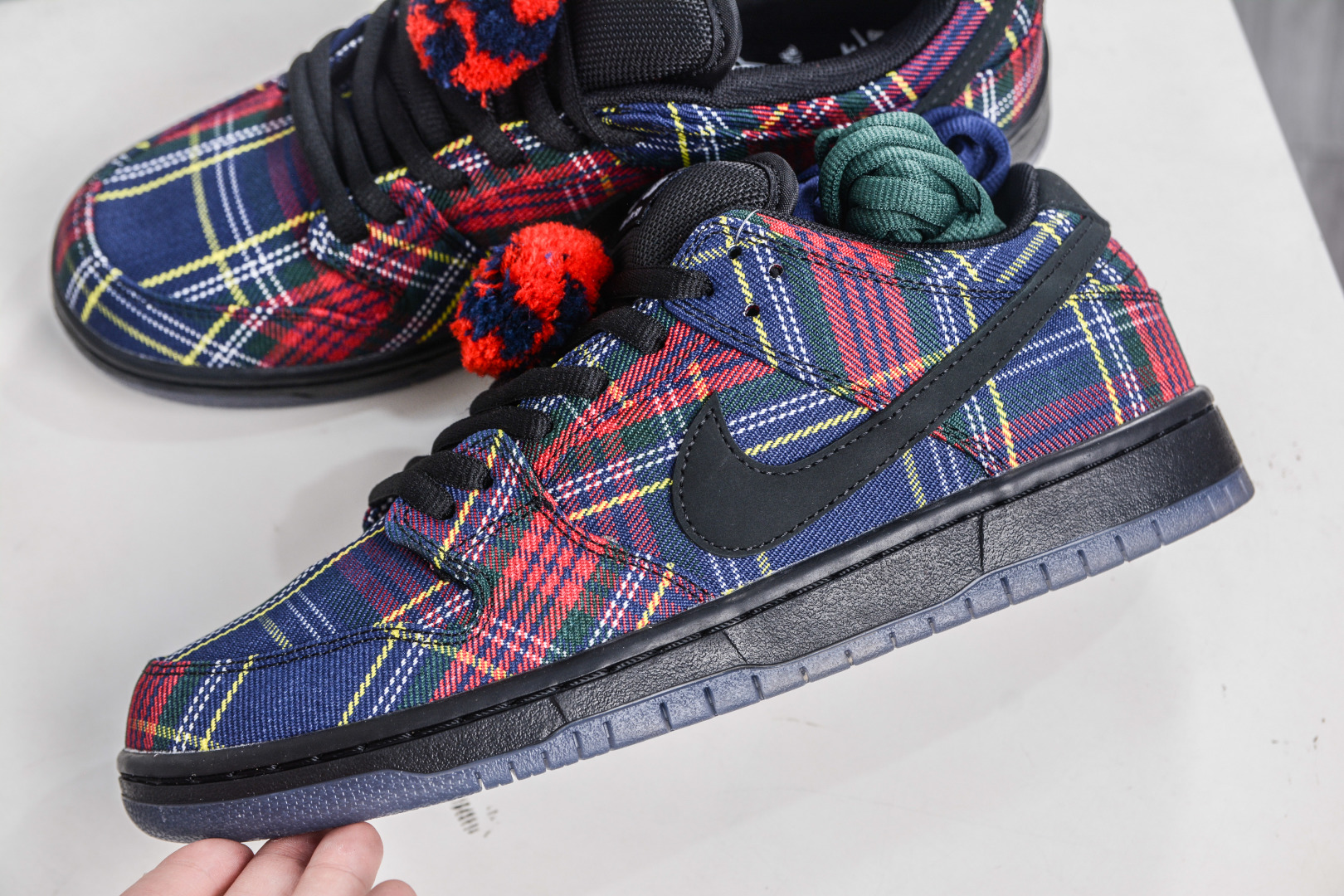Nardwuar x Nike SB Dunk Low 'Varsity Red' Plaid Sneakers 7 cmp i1760457114442 5678 0 6