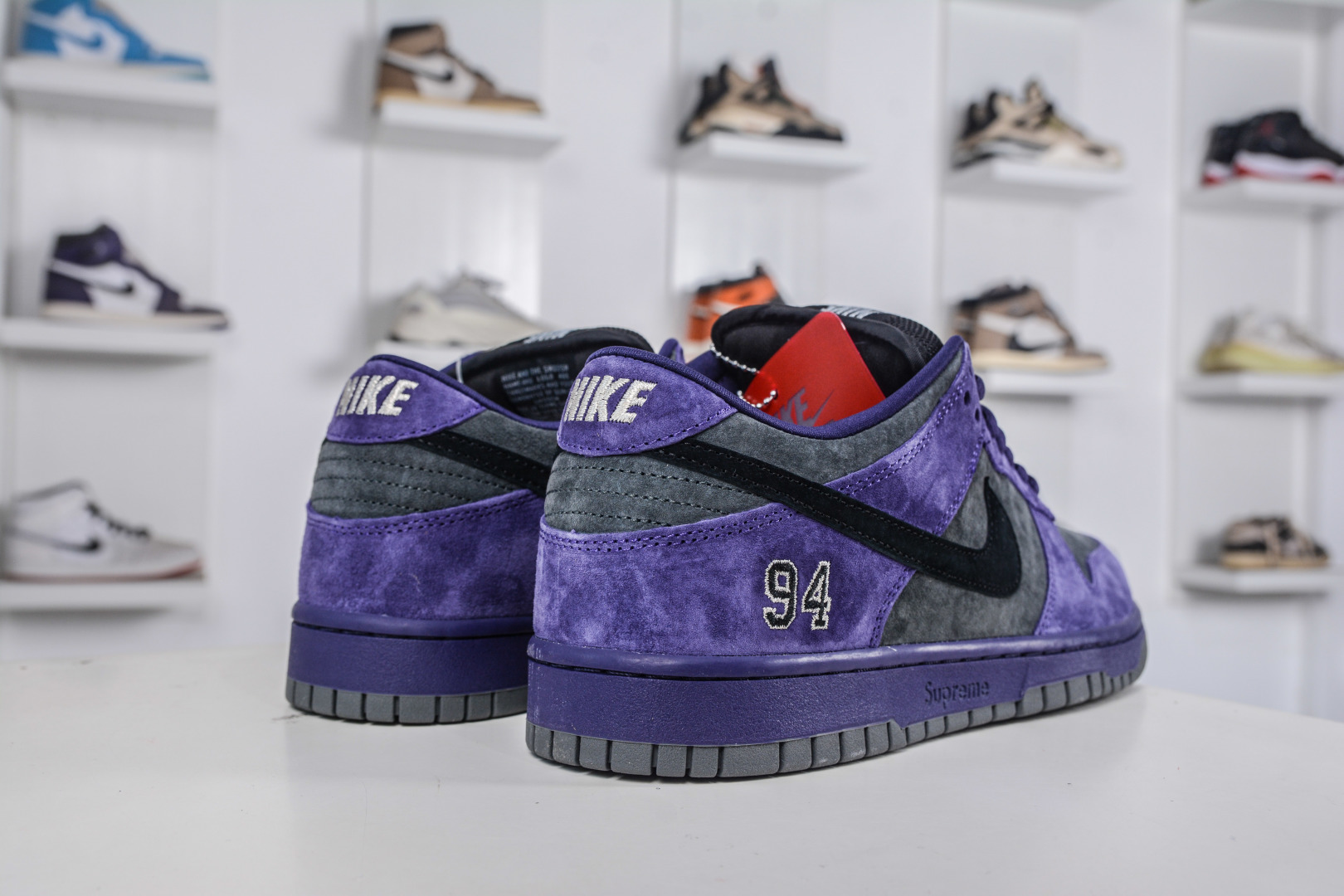 Supreme x Nike SB Dunk Low Purple - Comfortable, Durable, and Stylish Shoes 7 cmp i1760457173933 2240 0 5