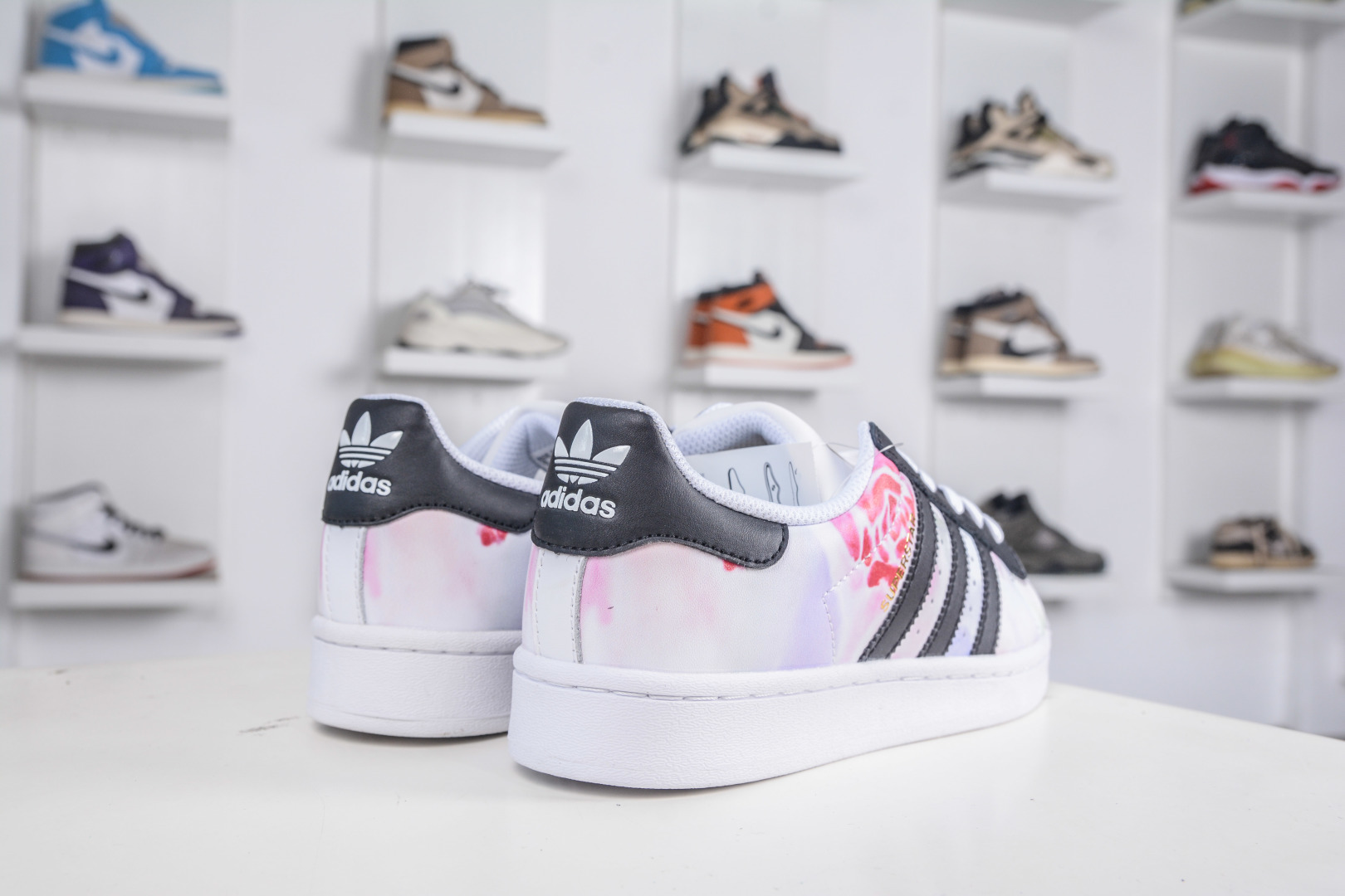 阿迪达斯/三叶草Adidas Originals Super II 经典贝壳头 涂鸦定制 古着系列低帮百搭休闲运动板鞋 EG4958-High Quatity Cheap Brand wholesale wholesaler seller Clothes Bags handbags Sneakers Top Fashion Clothing Shoes from China Factory Chinese suppliers best Quality Beautiful Price 阿迪达斯/三叶草Adidas Originals Super II 经典贝壳头 涂鸦定制 古着系列低帮百搭休闲运动板鞋 EG4958