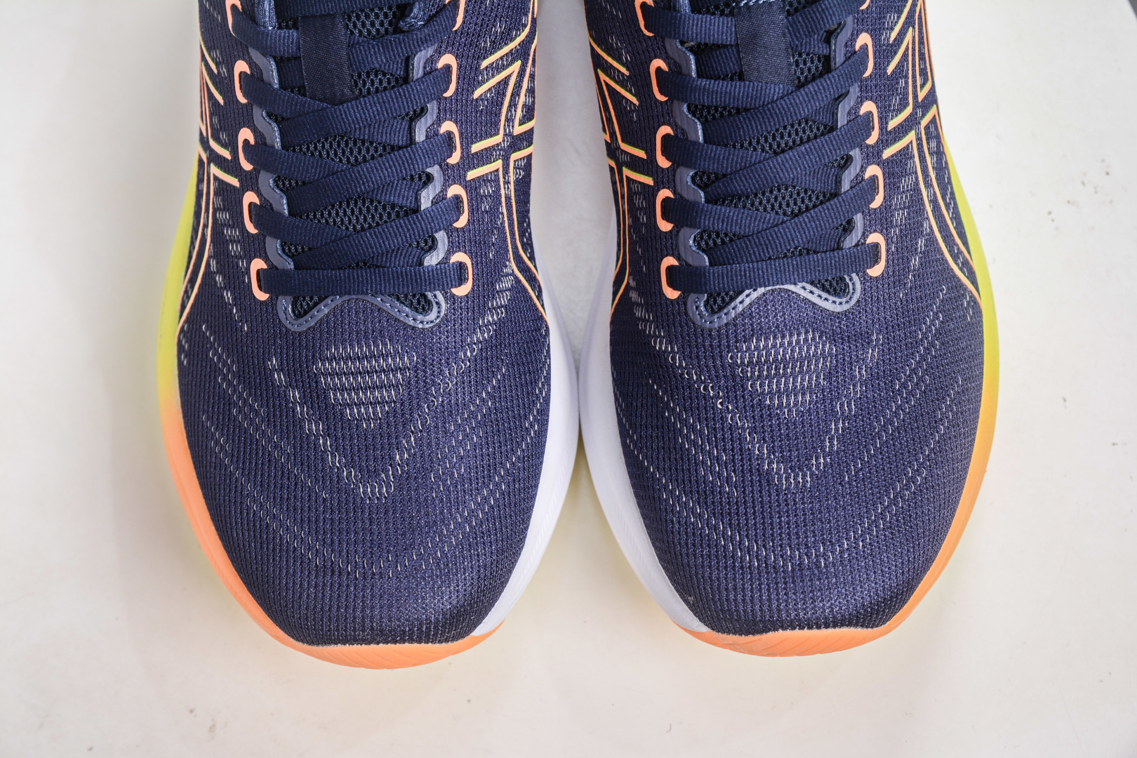 Asics Gel-Saiun 3 复古亚瑟士 透气休闲鞋缓震男子耐磨跑步鞋 1011B258-004-High Quatity Cheap Brand wholesale wholesaler seller Clothes Bags handbags Sneakers Top Fashion Clothing Shoes from China Factory Chinese suppliers best Quality Beautiful Price Asics Gel-Saiun 3 复古亚瑟士 透气休闲鞋缓震男子耐磨跑步鞋 1011B258-004