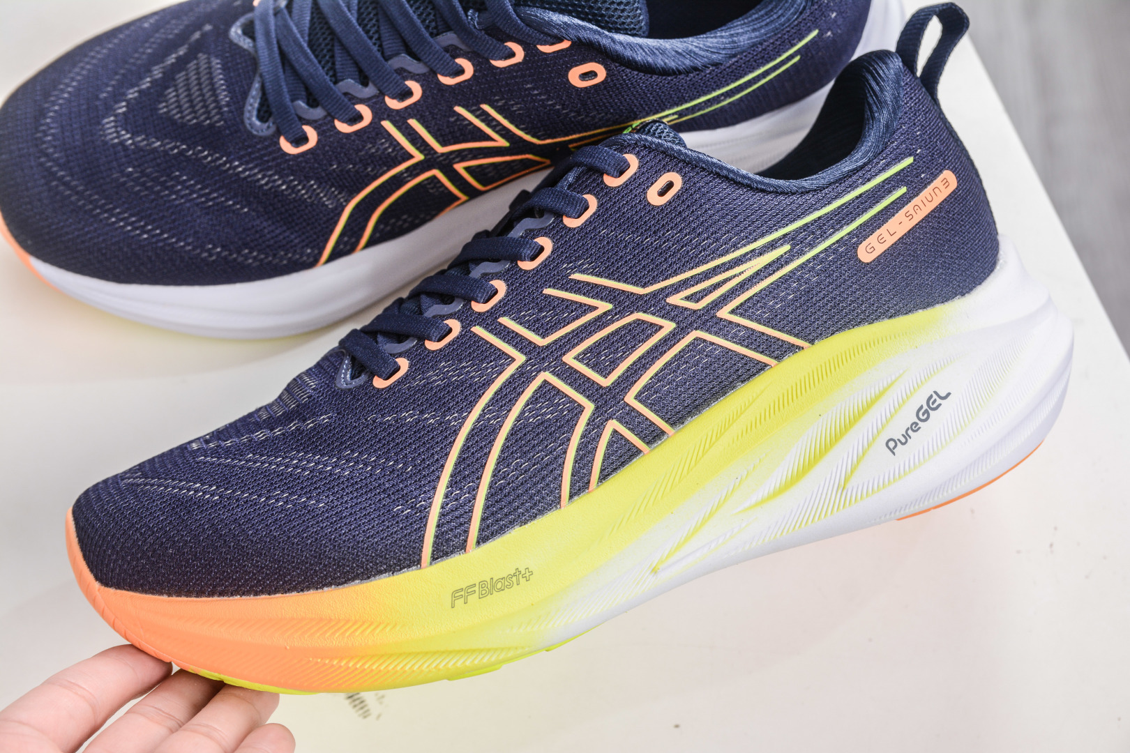 Asics Gel-Saiun 3 复古亚瑟士 透气休闲鞋缓震男子耐磨跑步鞋 1011B258-004-High Quatity Cheap Brand wholesale wholesaler seller Clothes Bags handbags Sneakers Top Fashion Clothing Shoes from China Factory Chinese suppliers best Quality Beautiful Price Asics Gel-Saiun 3 复古亚瑟士 透气休闲鞋缓震男子耐磨跑步鞋 1011B258-004