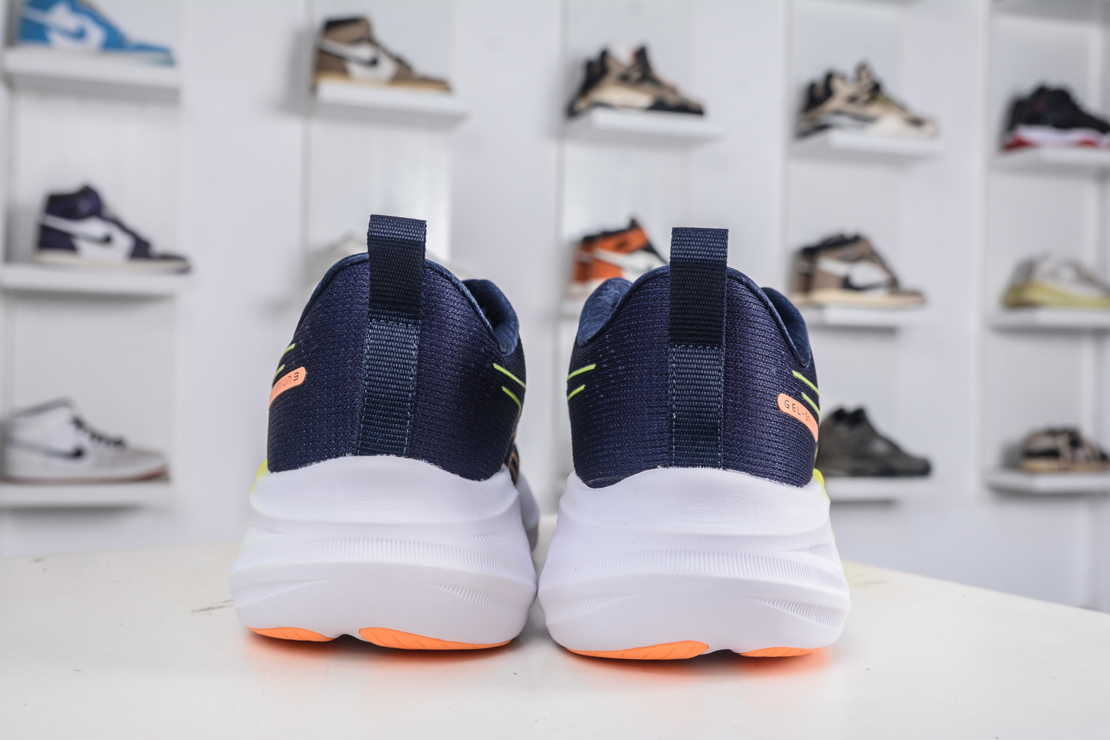 Asics Gel-Saiun 3 复古亚瑟士 透气休闲鞋缓震男子耐磨跑步鞋 1011B258-004-High Quatity Cheap Brand wholesale wholesaler seller Clothes Bags handbags Sneakers Top Fashion Clothing Shoes from China Factory Chinese suppliers best Quality Beautiful Price Asics Gel-Saiun 3 复古亚瑟士 透气休闲鞋缓震男子耐磨跑步鞋 1011B258-004