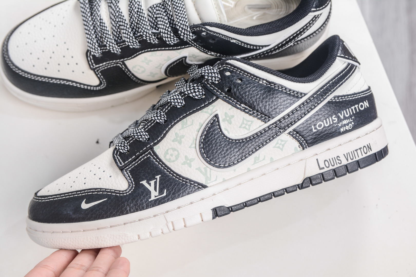 Nike SB Dunk Low x Louis Vuitton LV联名-米黑印花 HT5088-608