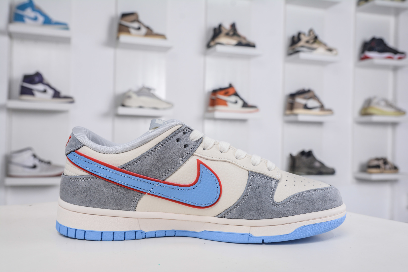 Nike SB Dunk Low The North Face Custom Sneakers - Low-Top Casual Shoes 5 cmp i1760628284265 6251 0 4