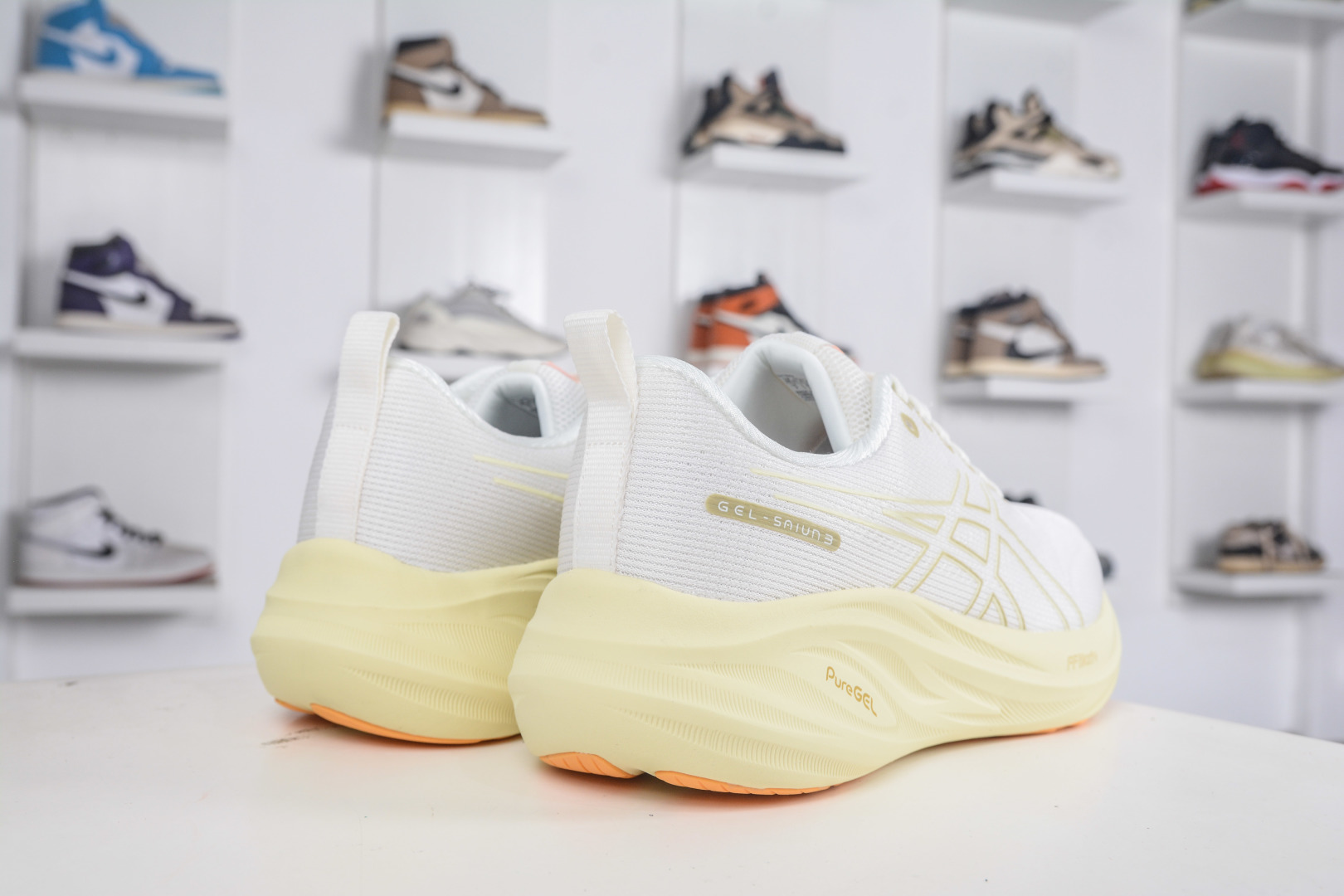 Asics Gel-Saiun 3: Retro Style, Breathable Comfort, and Durable Running Shoes 7 cmp i1760628338312 4099 0 5
