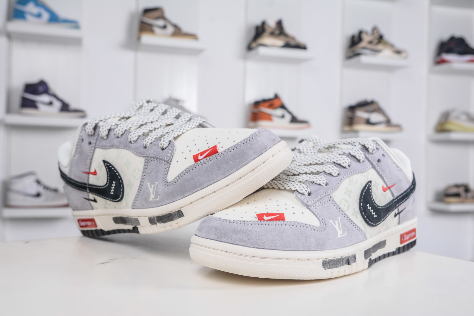 Nike SB Dunk Low x Louis Vuitton LV联名-白灰黑勾 CX5050-Y18