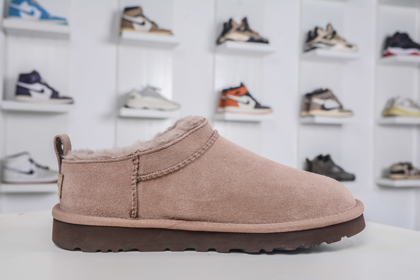 UGG Classic Comfortable Mini Ankle Snow Boots - Winter Essential 3 cmp i1760628994555 3607 0 2