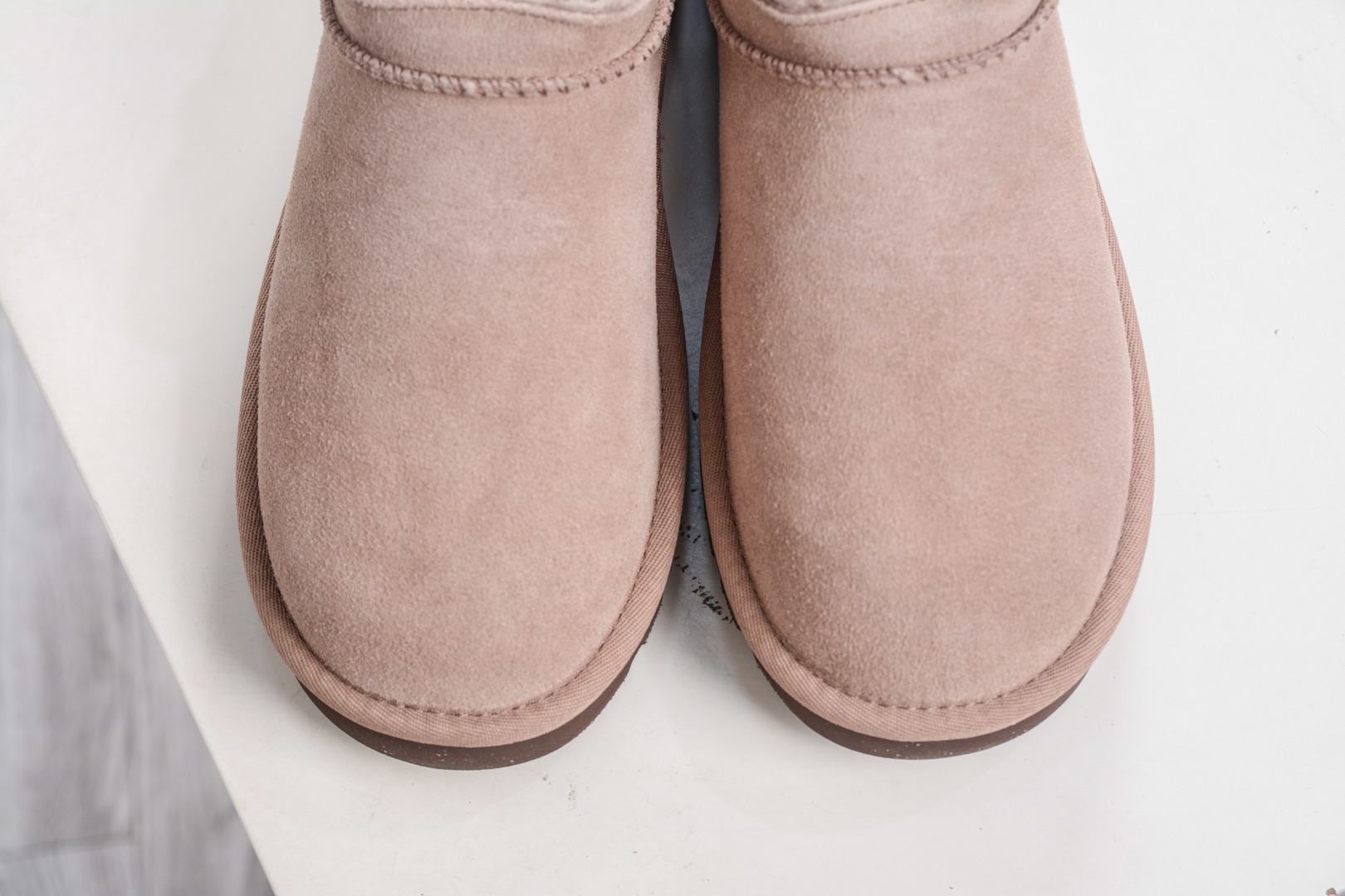 UGG Classic Comfortable Mini Ankle Snow Boots - Winter Essential 9 cmp i1760628995699 9924 0 8