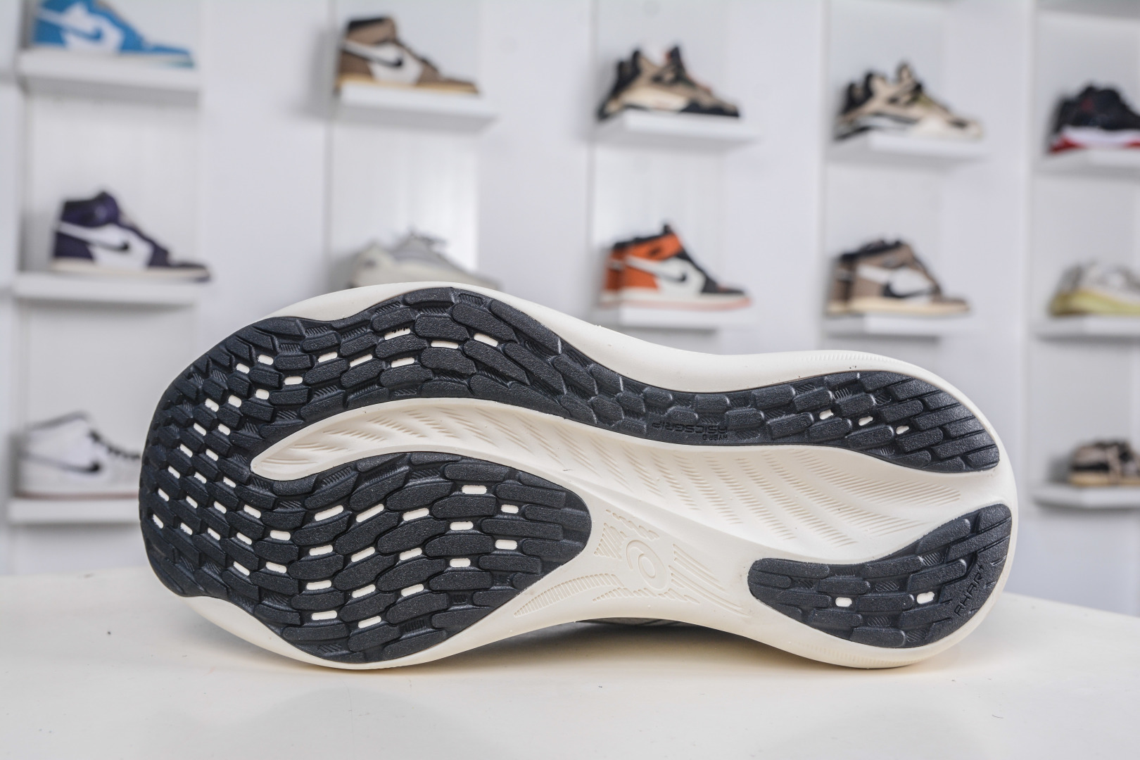 Asics Gel-Saiun 3 Running Shoes - Breathable, Comfortable, and Durable 6 cmp i1760717301622 4026 0 4