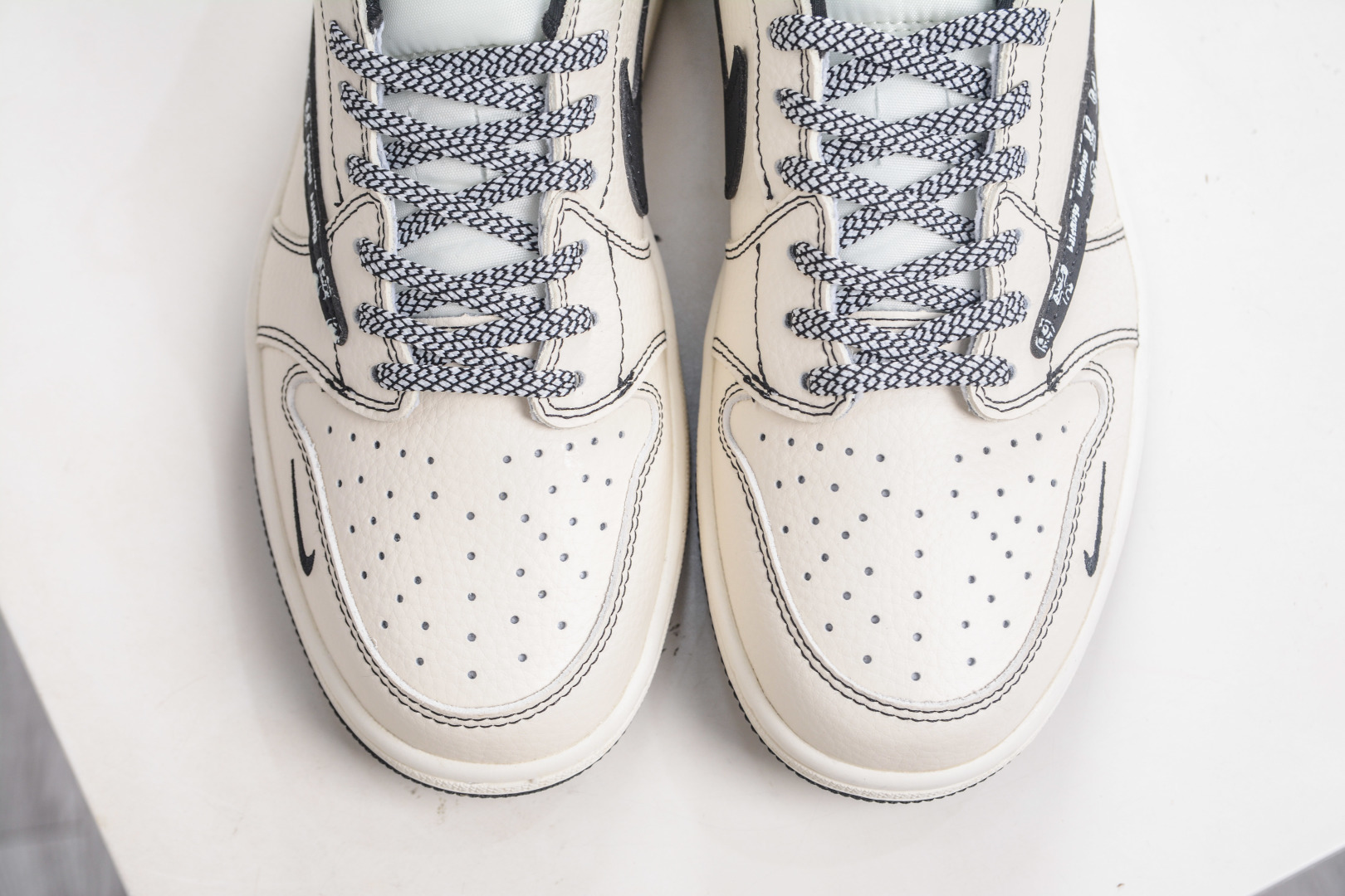 TS x Air Jordan x Balenciaga Low White Black Custom Sneakers 10 cmp i1760717550184 3384 0 8