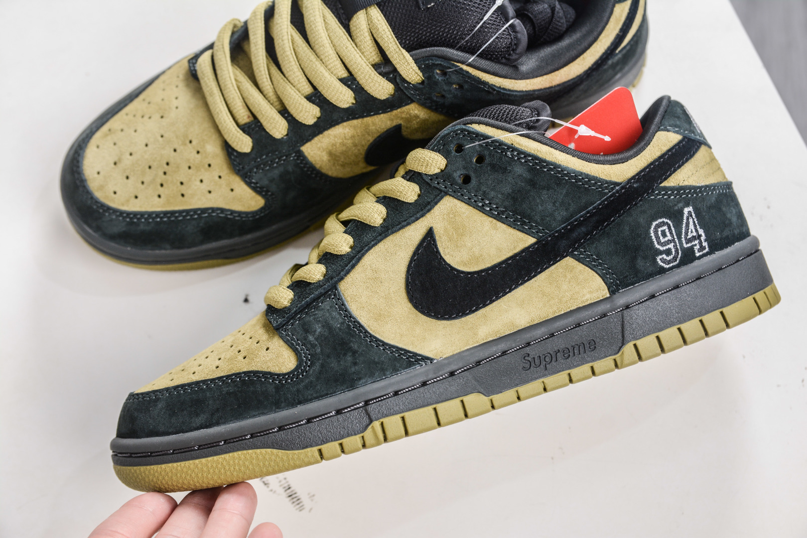 Supreme x Nike SB Dunk Low 'Black/Yellow' Collaboration Sneakers 7 cmp i1760718141531 1609 0 6