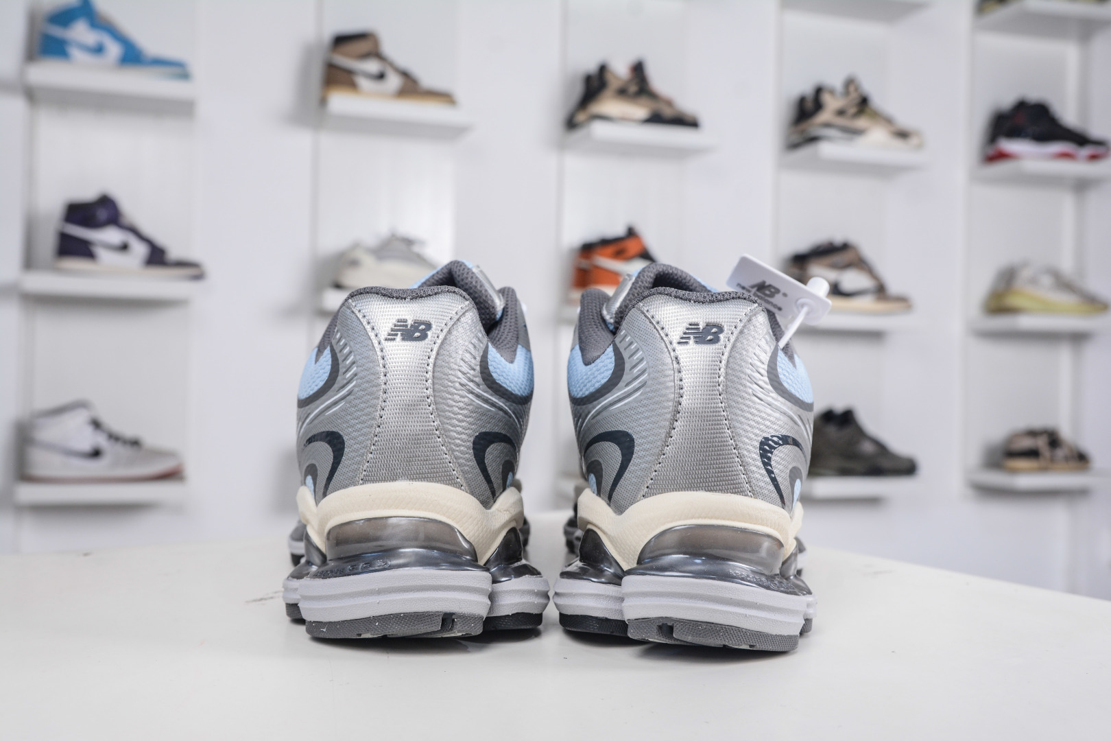 New Balance 2000 Running Shoes - Comfort, Style, and Durability Combined 3 cmp i1760718277791 2214 0 1