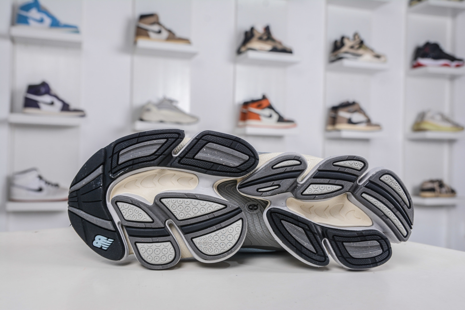 New Balance 2000 Running Shoes - Comfort, Style, and Durability Combined 6 cmp i1760718278862 4312 0 4