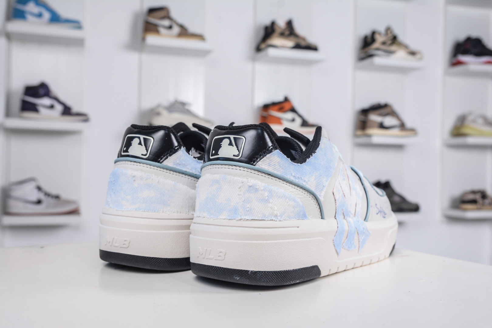 MLB Chunky Liner 万花弄 蓝迹 涂鸦定制配色学长鞋。 3ASXCA12N 50WHS-High Quatity Cheap Brand wholesale wholesaler seller Clothes Bags handbags Sneakers Top Fashion Clothing Shoes from China Factory Chinese suppliers best Quality Beautiful Price MLB Chunky Liner 万花弄 蓝迹 涂鸦定制配色学长鞋。 3ASXCA12N 50WHS