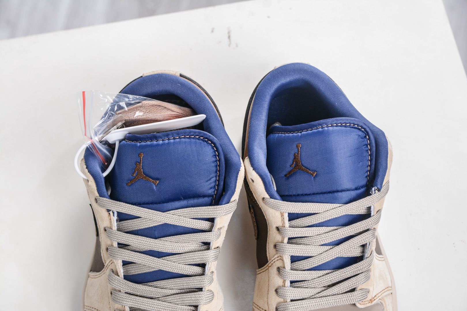 Air Jordan 1 Retro Low x UNDEFEATED UND联名-米粽 QG1988-003-High Quatity Cheap Brand wholesale wholesaler seller Clothes Bags handbags Sneakers Top Fashion Clothing Shoes from China Factory Chinese suppliers best Quality Beautiful Price Air Jordan 1 Retro Low x UNDEFEATED UND联名-米粽 QG1988-003