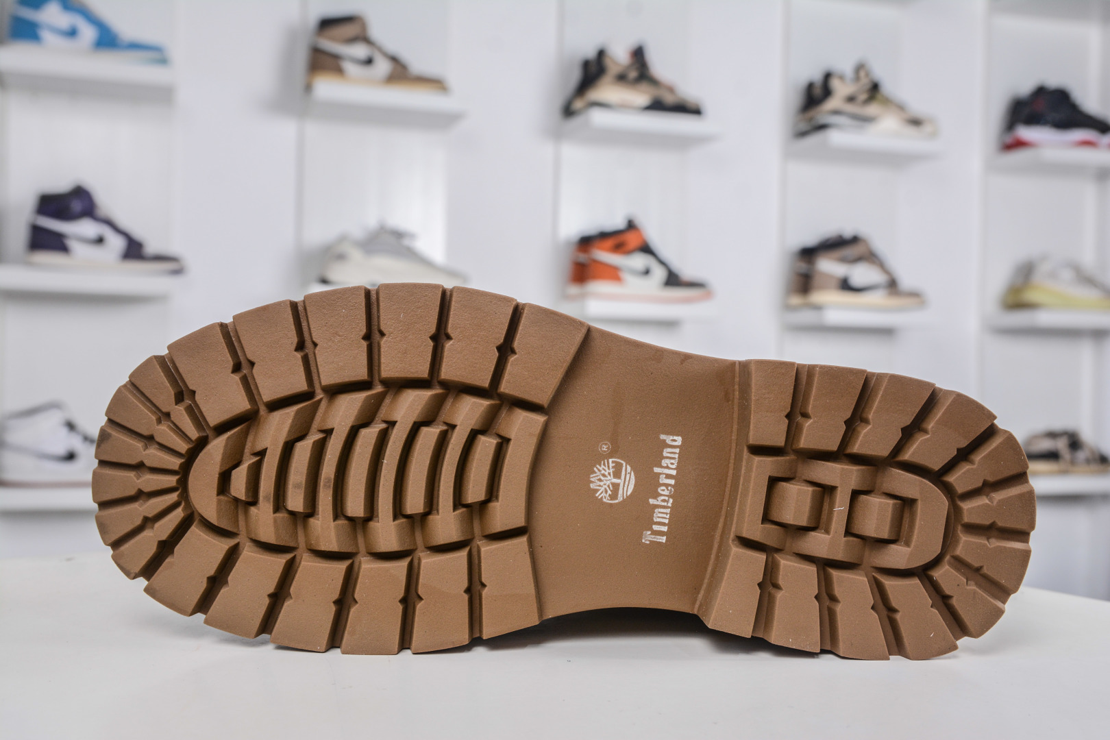 Timberland添柏岚/天伯伦 户外高帮休闲大黄靴系列 TB1003- KHAKI-High Quatity Cheap Brand wholesale wholesaler seller Clothes Bags handbags Sneakers Top Fashion Clothing Shoes from China Factory Chinese suppliers best Quality Beautiful Price Timberland添柏岚/天伯伦 户外高帮休闲大黄靴系列 TB1003- KHAKI