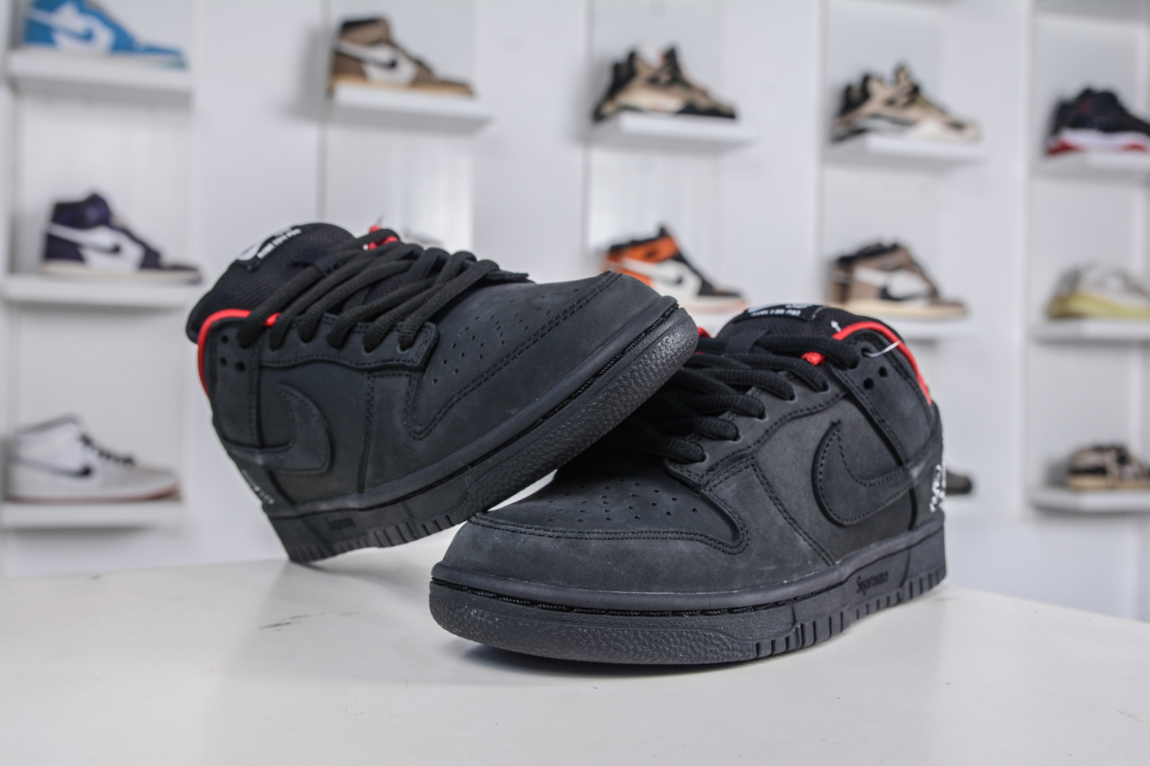 AY版纯原 Supreme x Nk Dunk SB Dunk Low 联名美国限定黑红 HQ8487-001