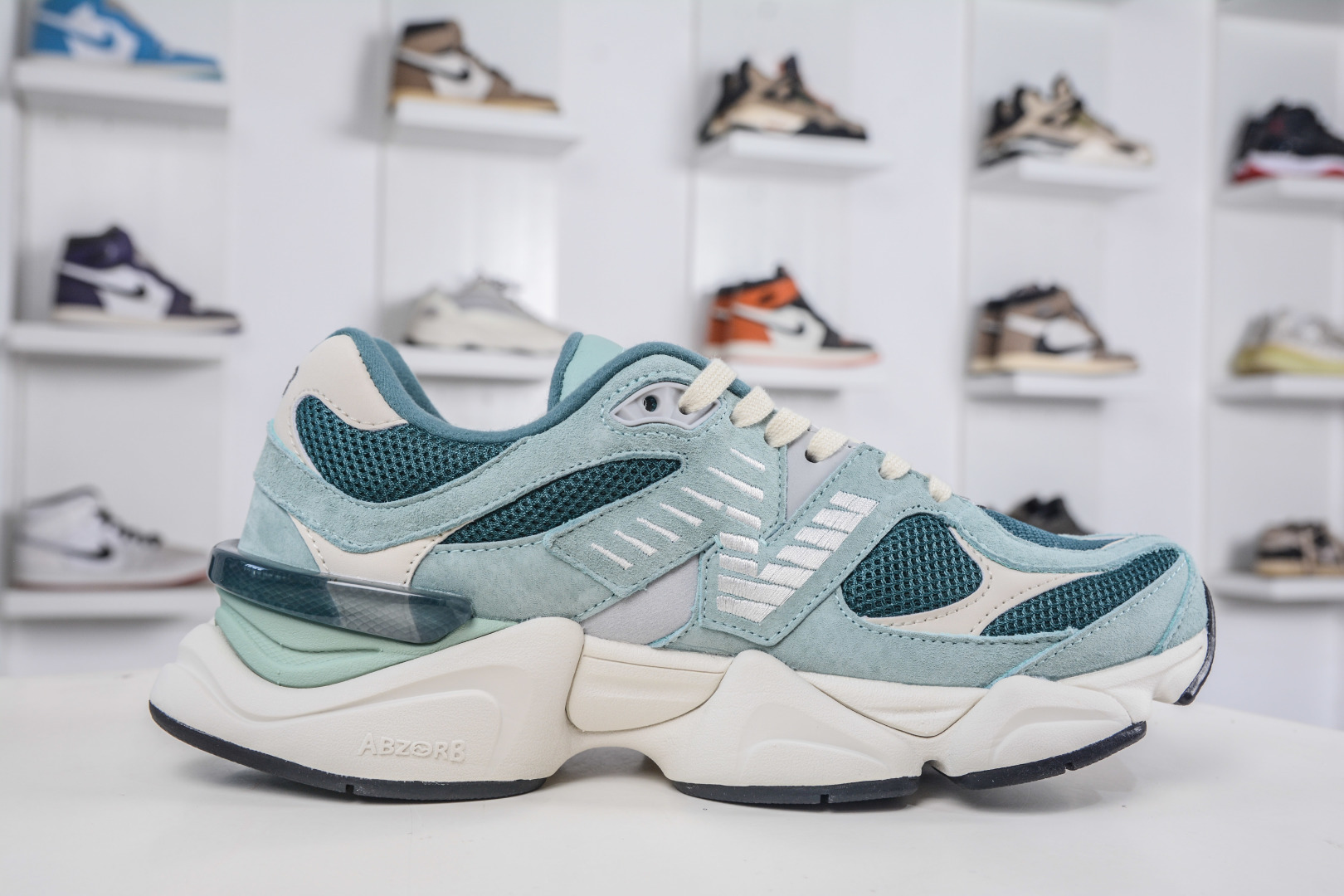 AY版纯原 New Balance NB9060系列 新百伦绒面革网布经典百搭防滑耐磨透气低帮生活休闲鞋 U9060FG-High Quatity Cheap Brand wholesale wholesaler seller Clothes Bags handbags Sneakers Top Fashion Clothing Shoes from China Factory Chinese suppliers best Quality Beautiful Price AY版纯原 New Balance NB9060系列 新百伦绒面革网布经典百搭防滑耐磨透气低帮生活休闲鞋 U9060FG