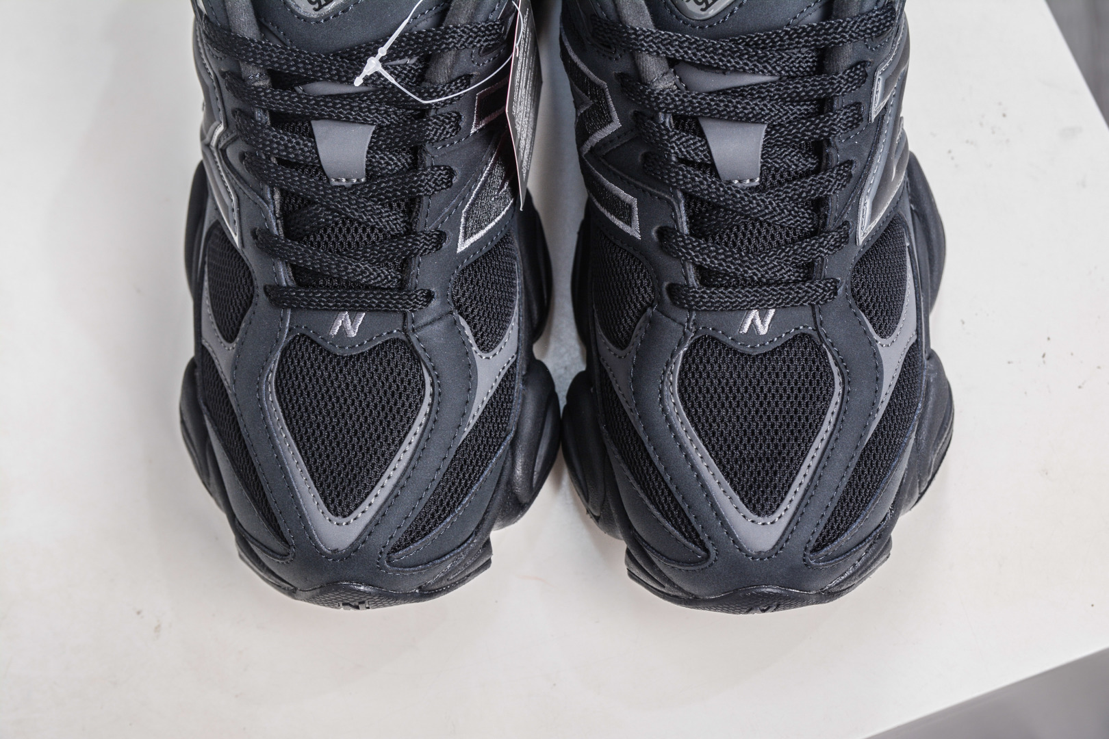 AY版纯原 New Balance NB9060系列 新百伦绒面革网布经典百搭防滑耐磨透气低帮生活休闲鞋 U9060ZGE