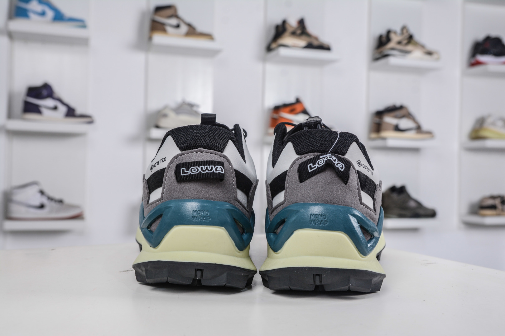 Lowa Men's Explorer II GTX Low Hiking Shoes Waterproof Breathable Durable 2 cmp i1760886350714 5442 0 1