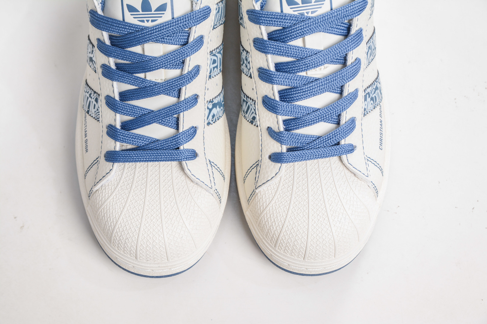 AD Originals Super x DIOR 米白蓝迪奥印花 经典复古贝壳头板鞋 DS5808
