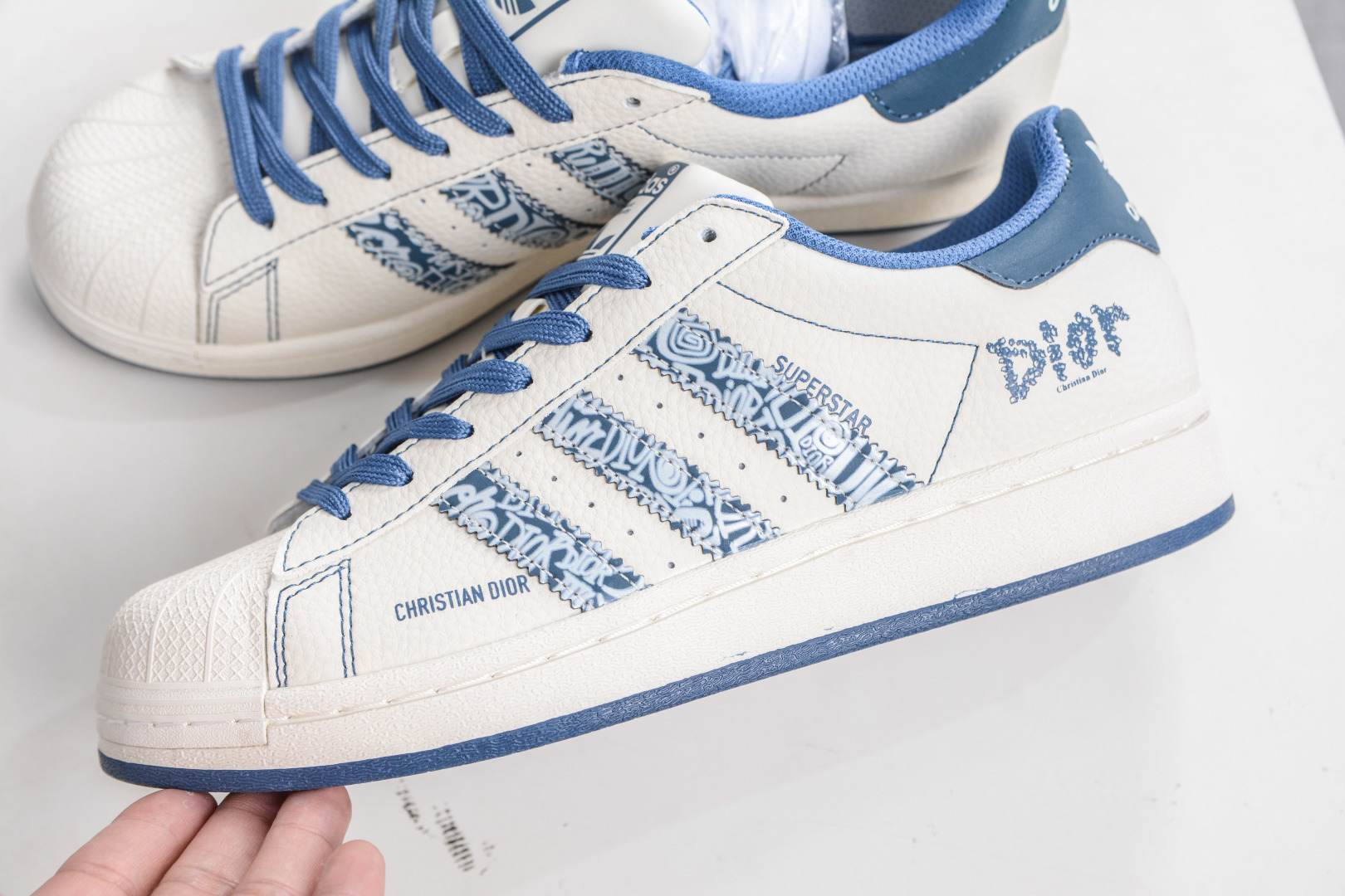 AD Originals Super x DIOR 米白蓝迪奥印花 经典复古贝壳头板鞋 DS5808