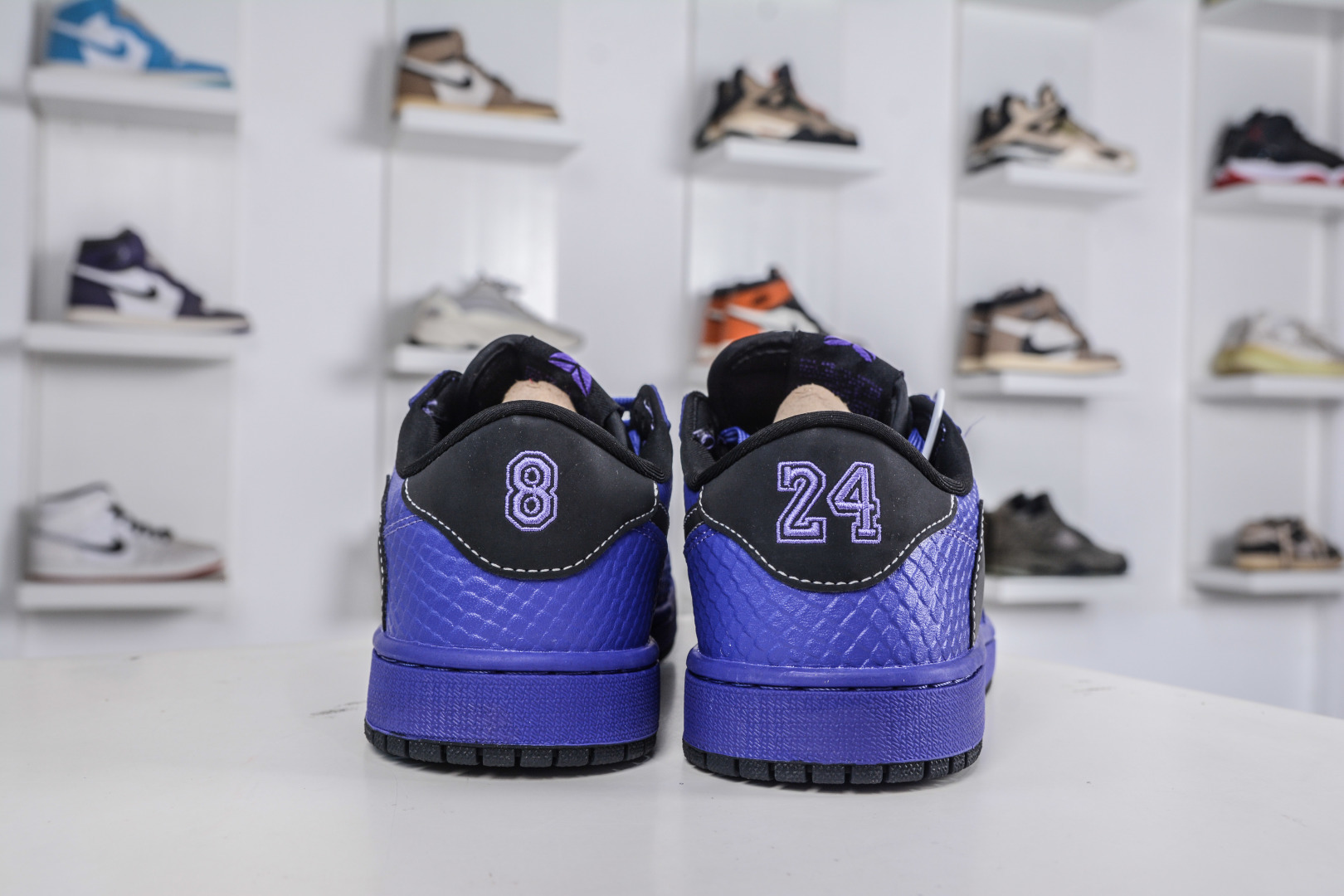 TS x Air Jordan x 科比限定 AJ1 Low 倒钩低帮联名科比-紫黑 LD2028-038