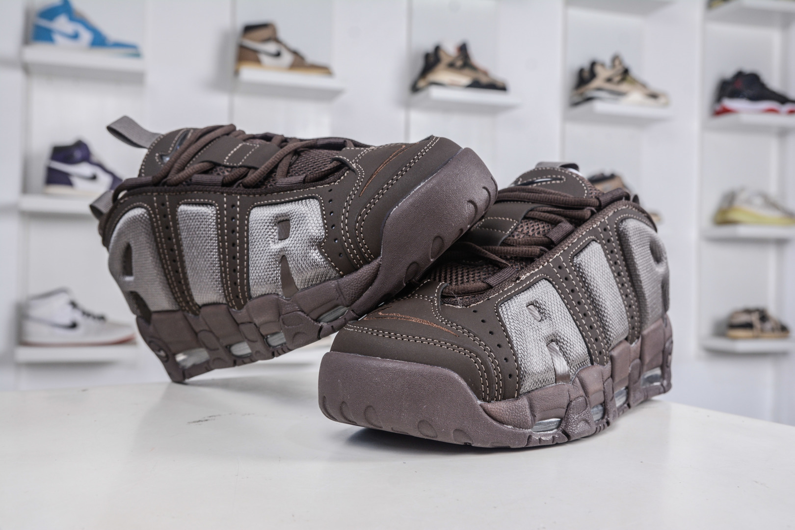 Nike Air More Uptempo Low 棕色 FZ3055-200