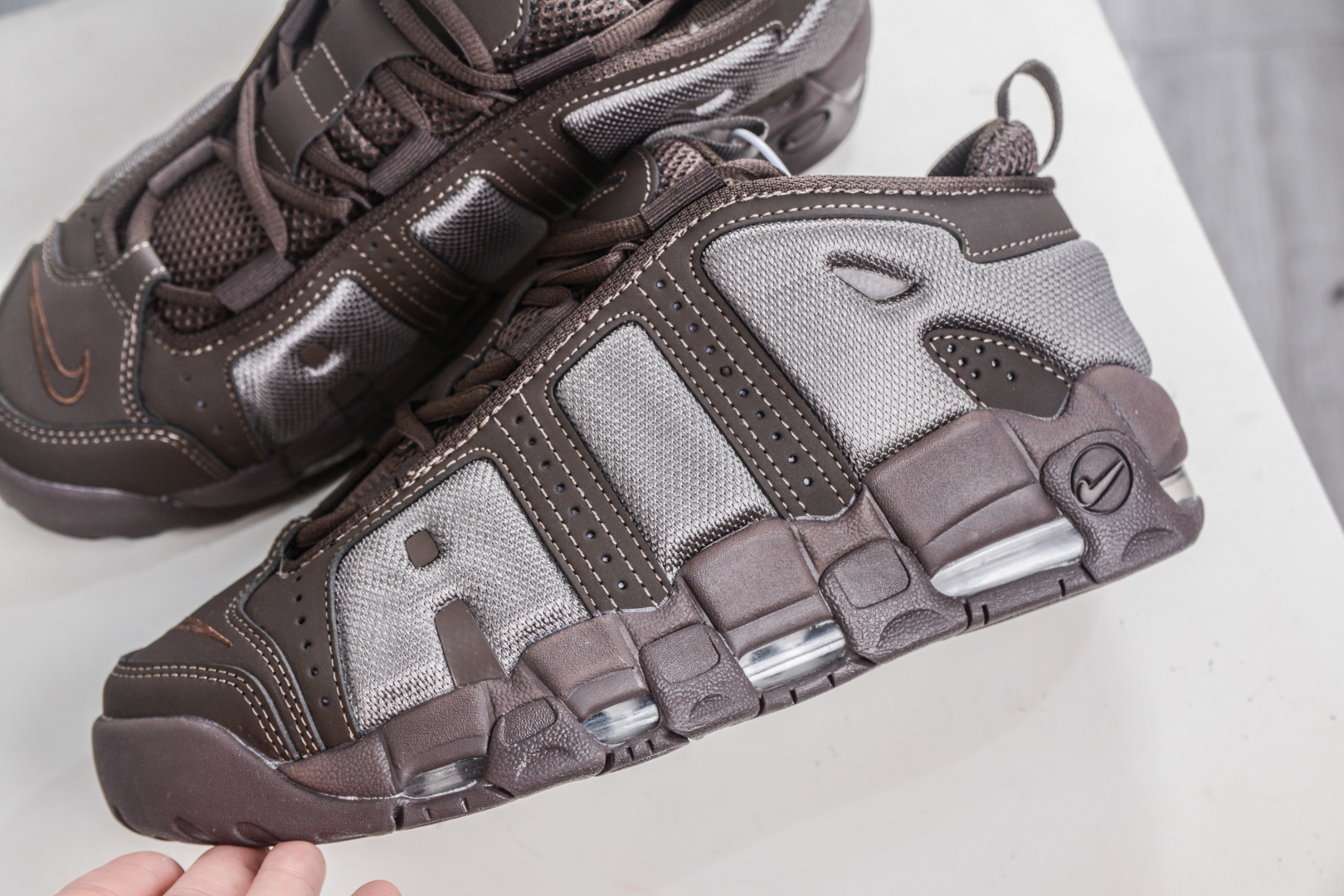 Nike Air More Uptempo Low 棕色 FZ3055-200