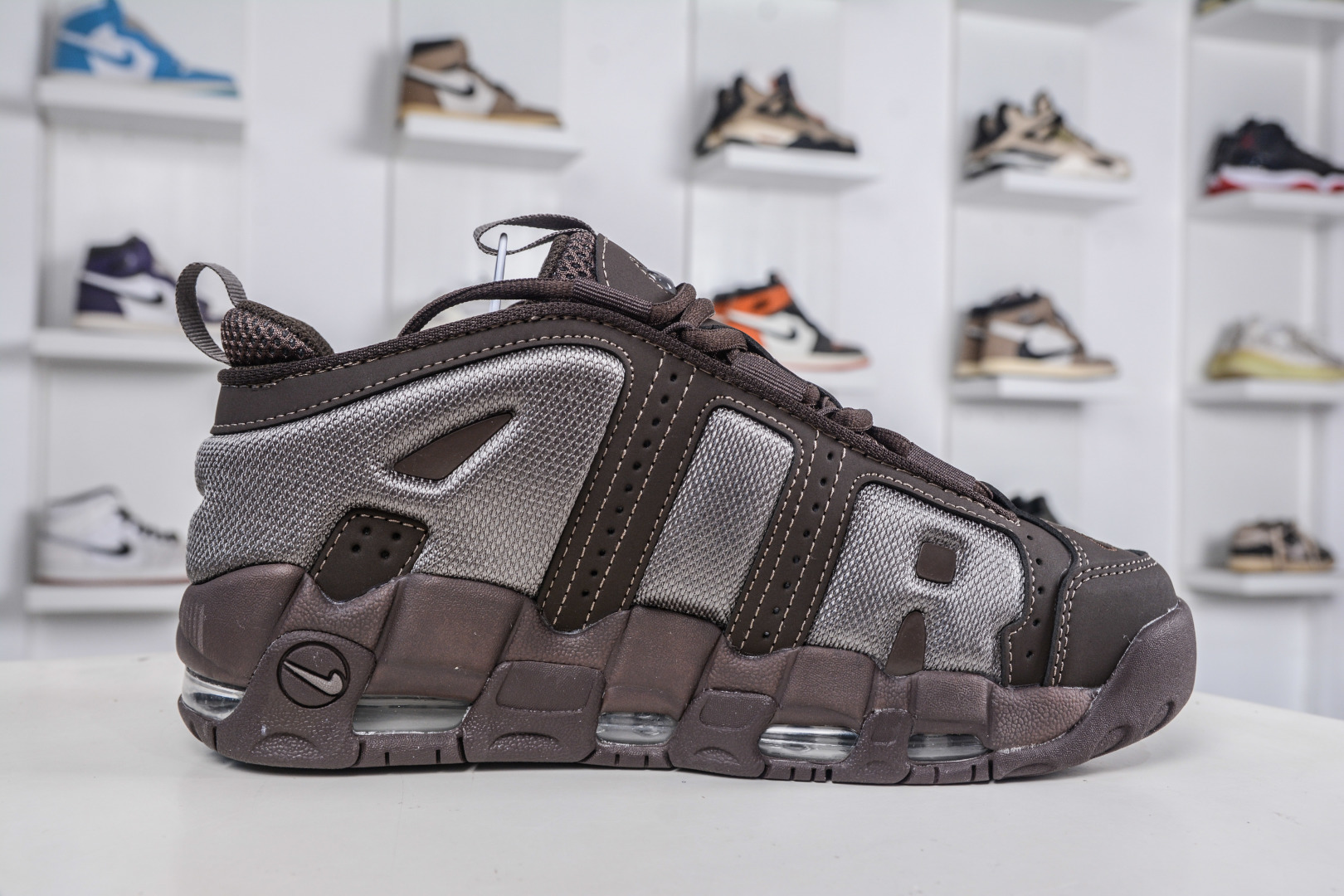 Nike Air More Uptempo Low 棕色 FZ3055-200