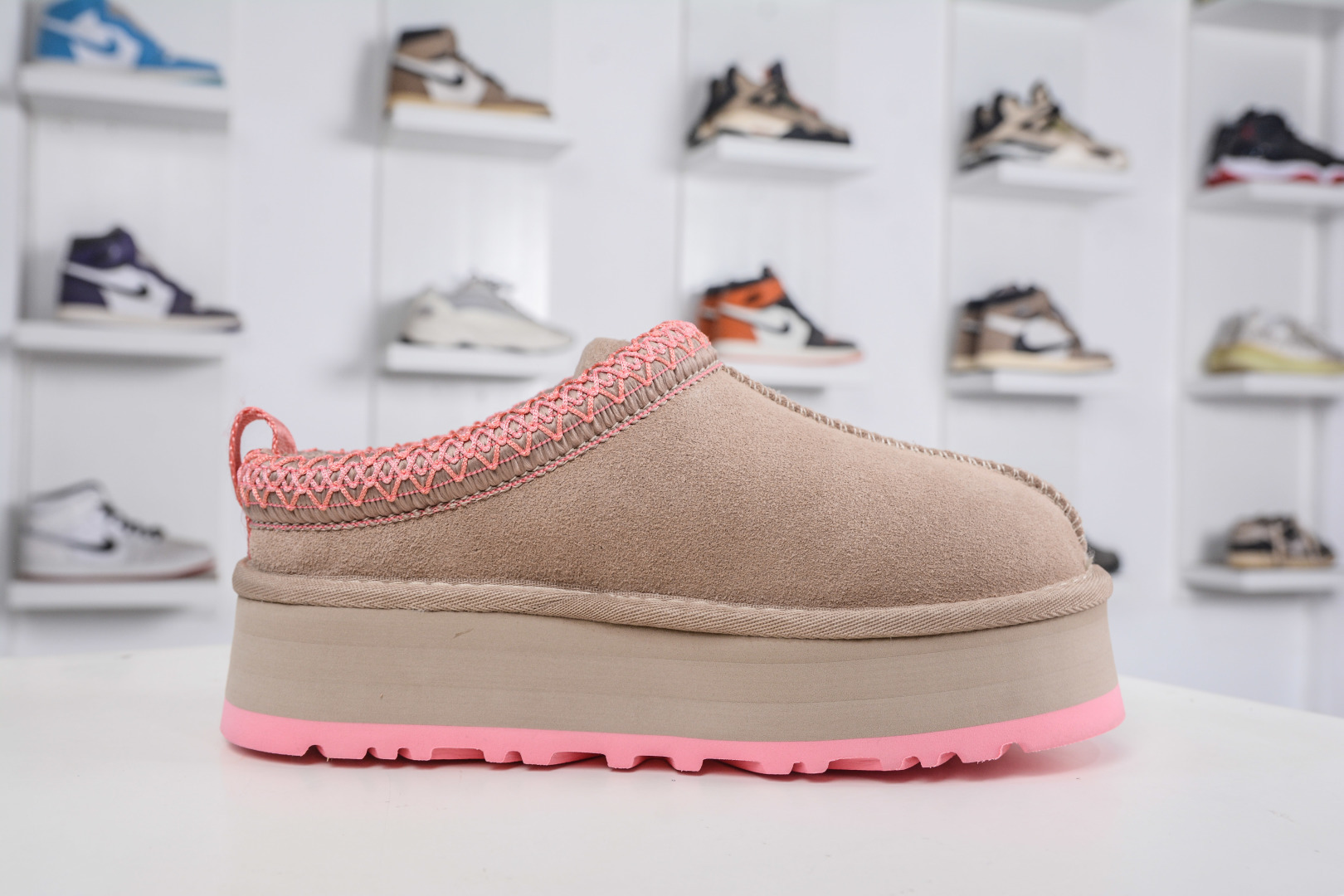 UGG TAZZ 舒适柔软时尚 耐磨增高保暖 民族风一脚蹬保暖雪地靴 1172130