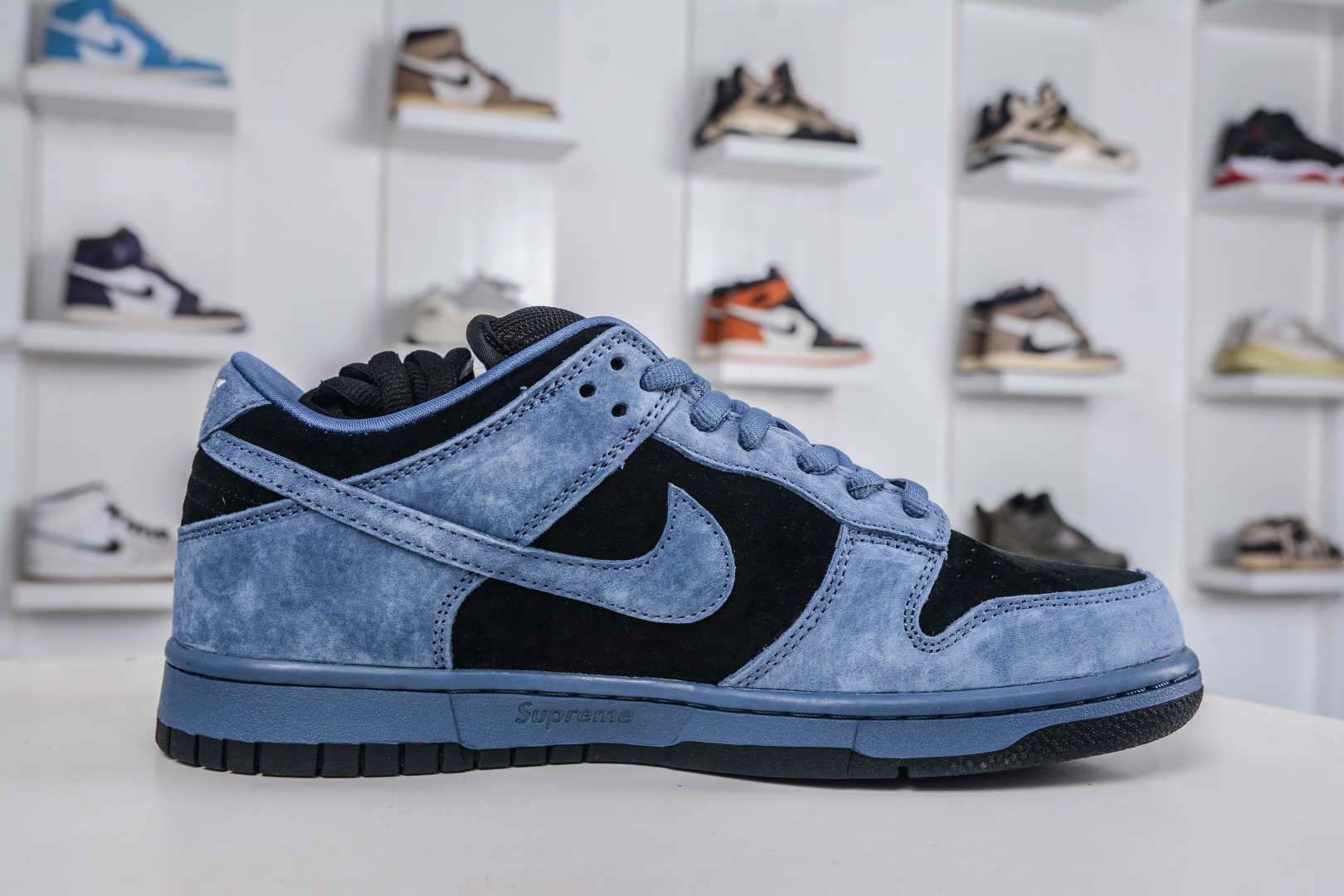 Supreme x Nike SB Dunk Low Black Blue Skateboarding Shoes HQ8487 4 cmp i1760887569829 4486 0 2