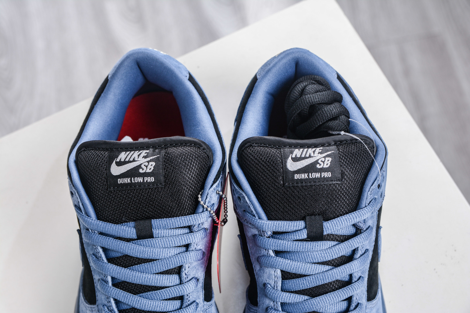 Supreme x Nike SB Dunk Low Black Blue Skateboarding Shoes HQ8487 9 cmp i1760887569829 5178 0 7