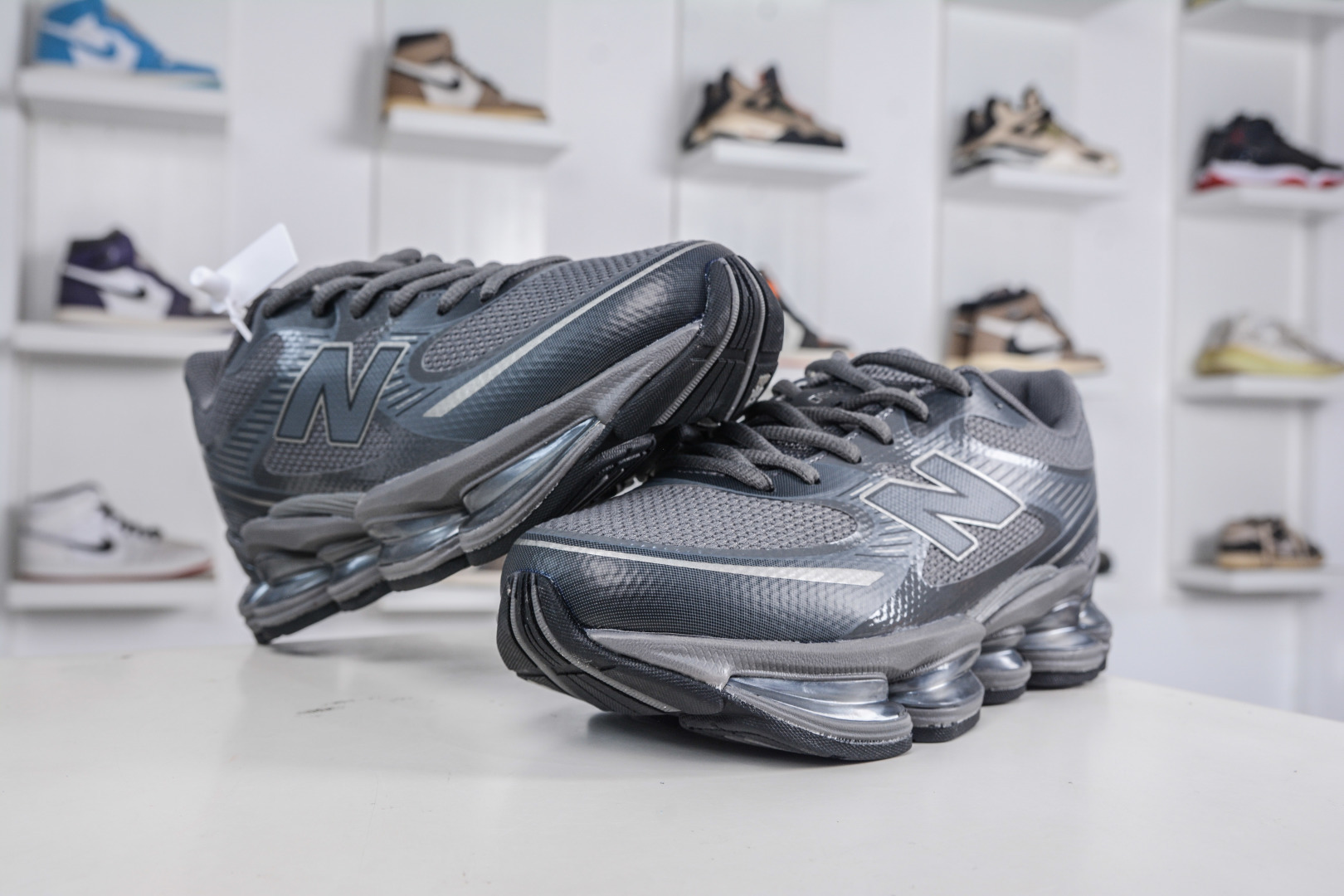 New Balance 2000 Gray Running Shoes - Comfort, Style & Durability 5 cmp i1760887771166 9241 0 3