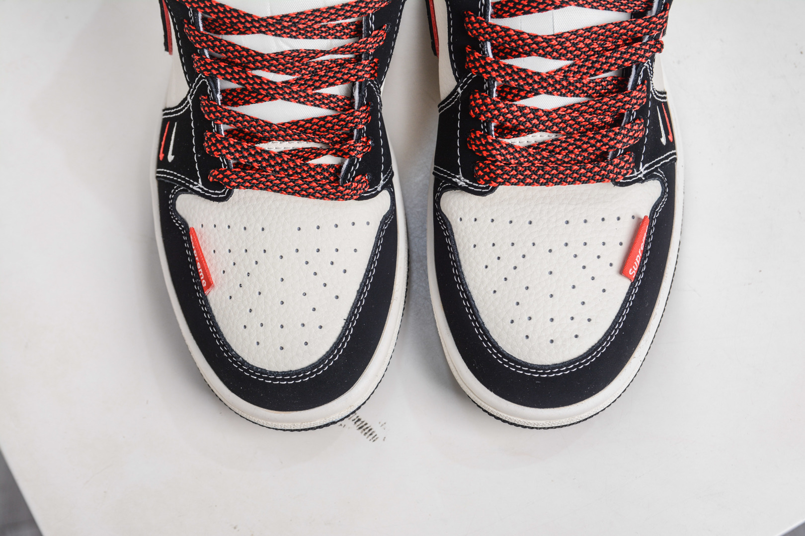 270 Air Jordan 1 Retro Low x Supreme SUP联名-米黑红 QJ2025-002