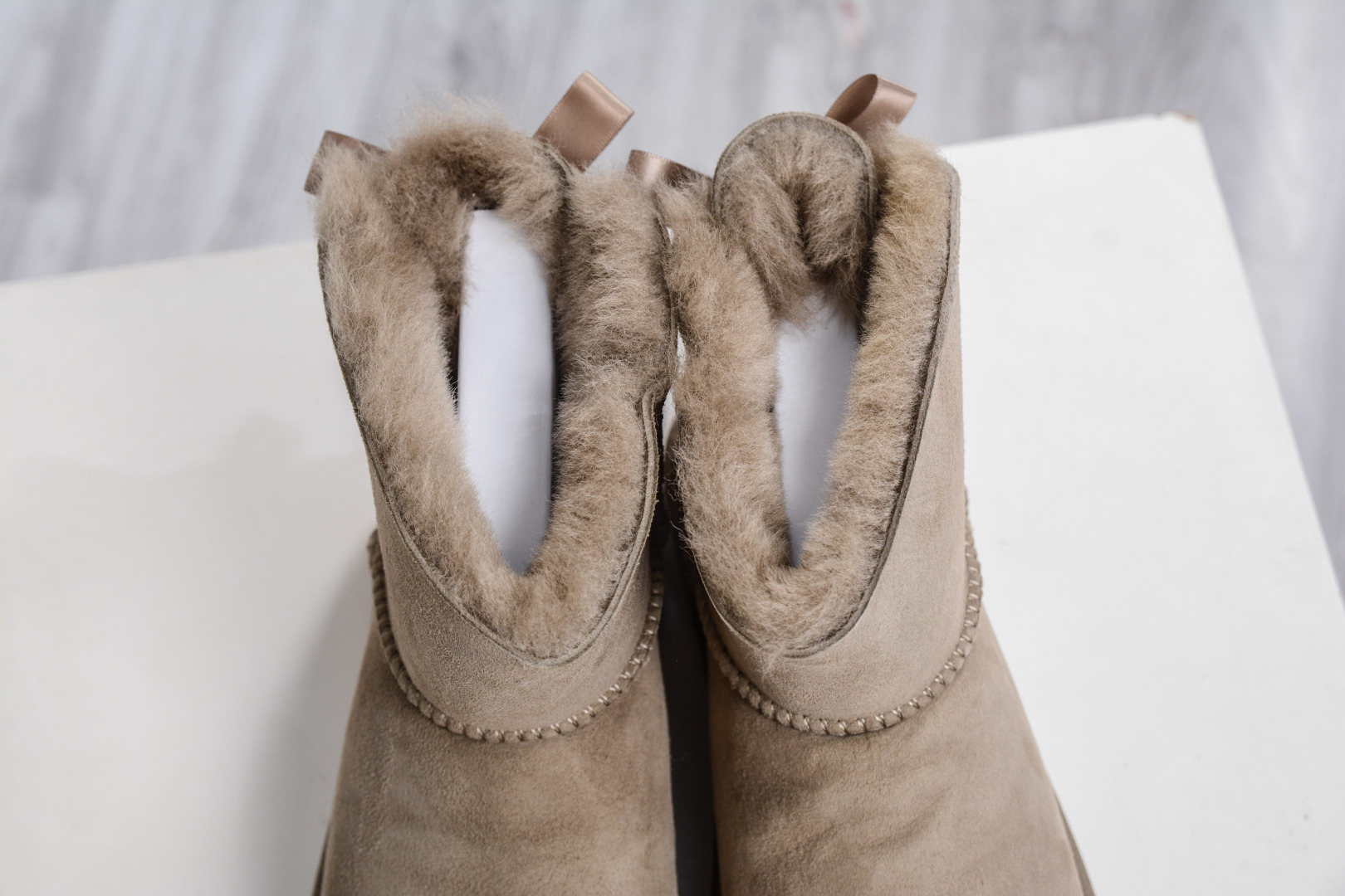 220 主推优势私 UGG Bailey贝莉单丝带蝴蝶结 棕色 1016501-ALP