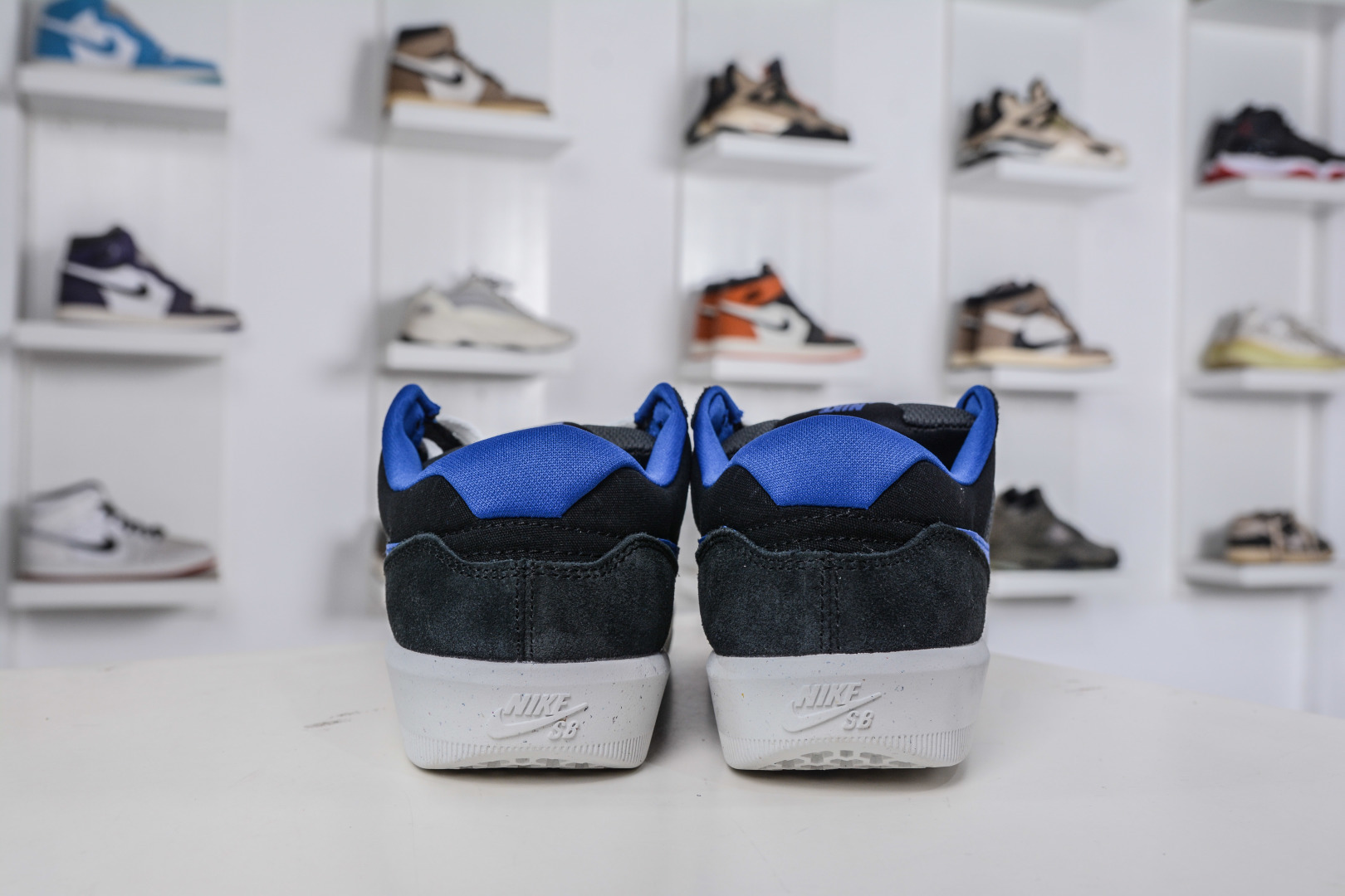 150 NK SB Force 58 复古胶底低帮街头运动滑板鞋 DV5477-004