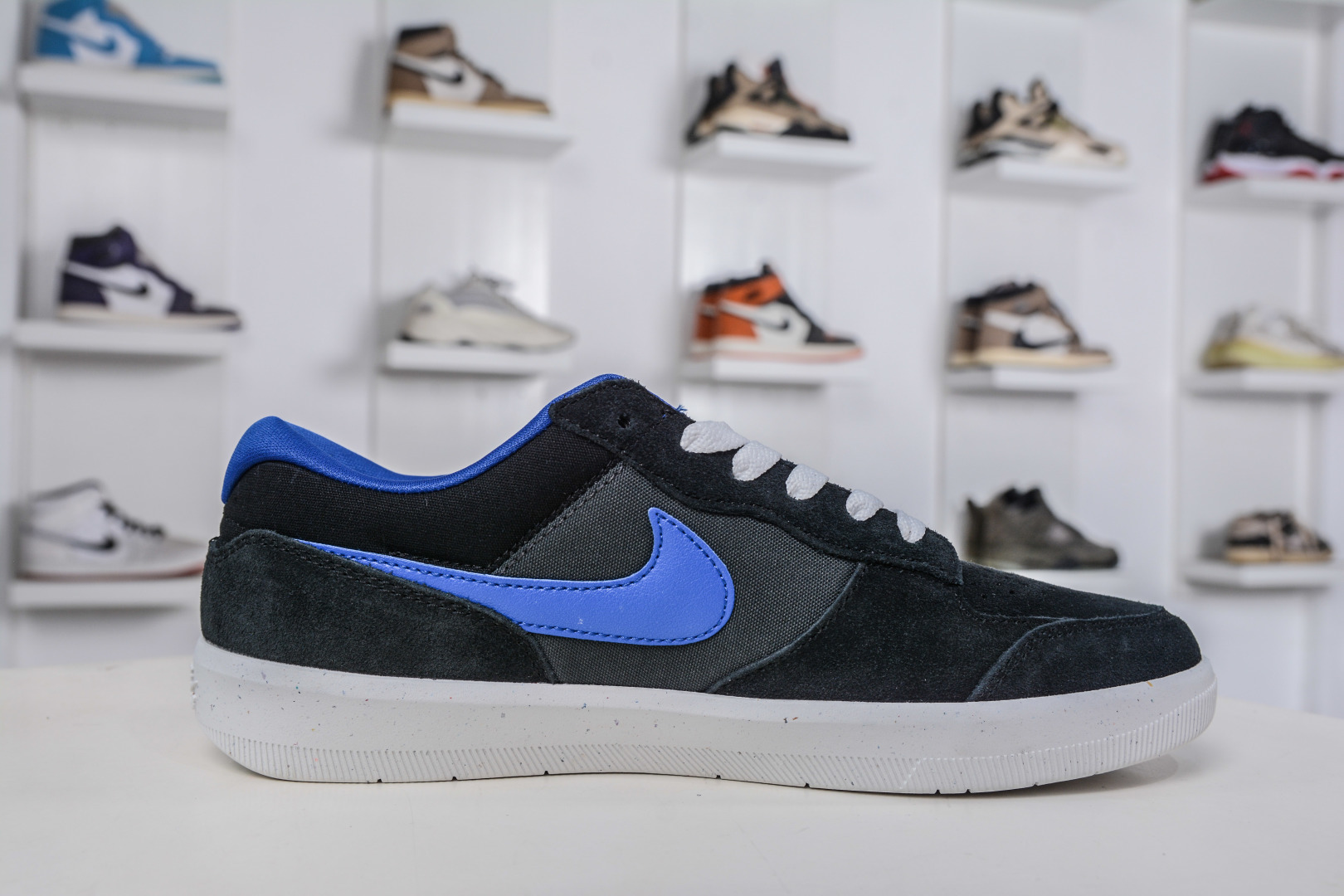 150 NK SB Force 58 复古胶底低帮街头运动滑板鞋 DV5477-004