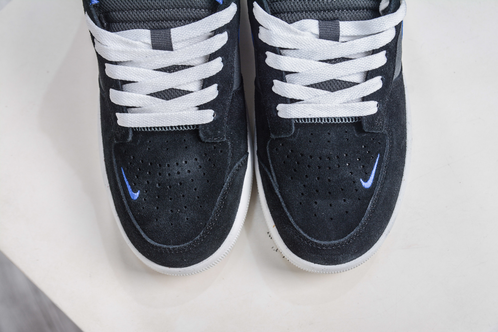 150 NK SB Force 58 复古胶底低帮街头运动滑板鞋 DV5477-004