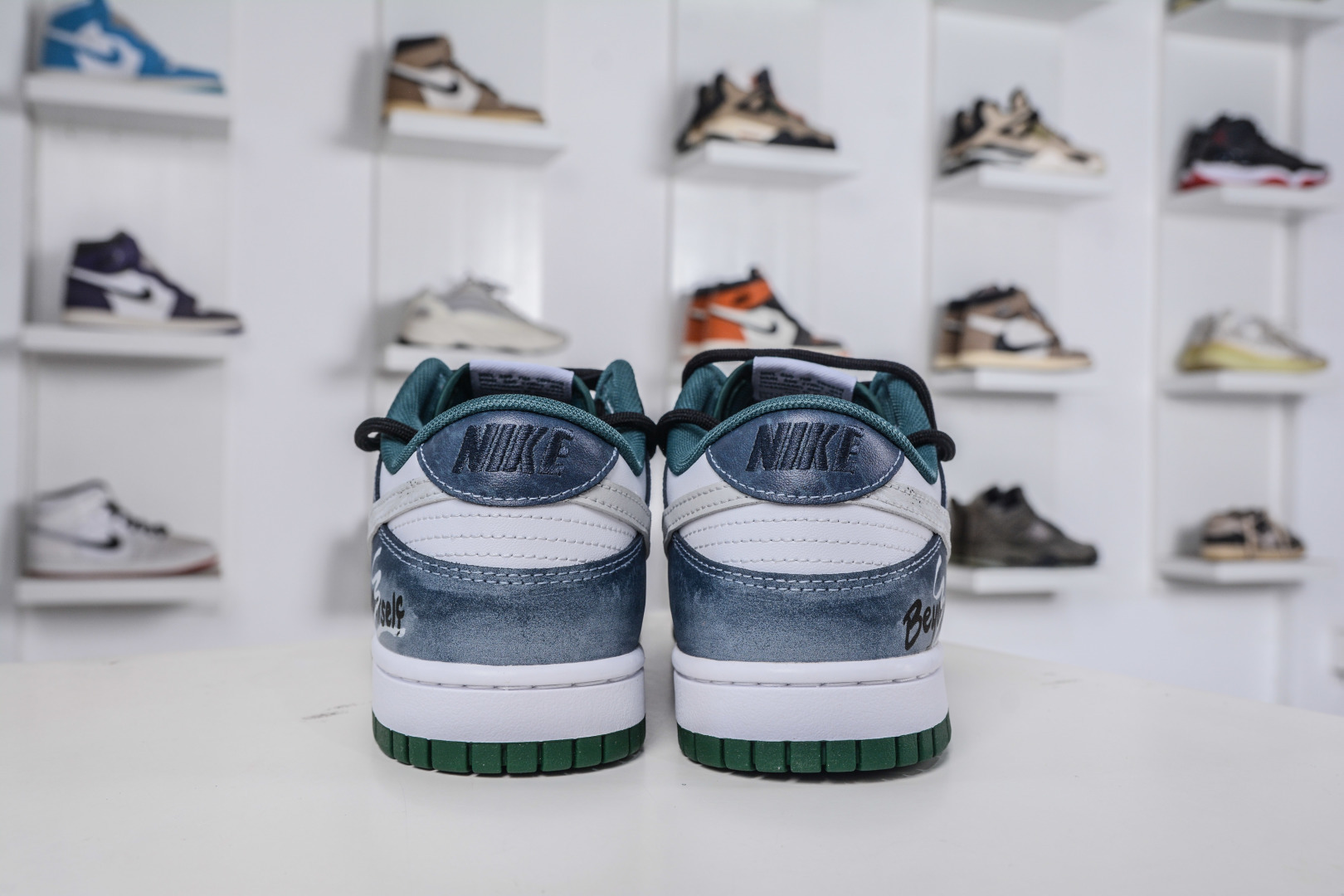 270 Nike Dunk Low 城市风暴 白蓝色 DV0833-111