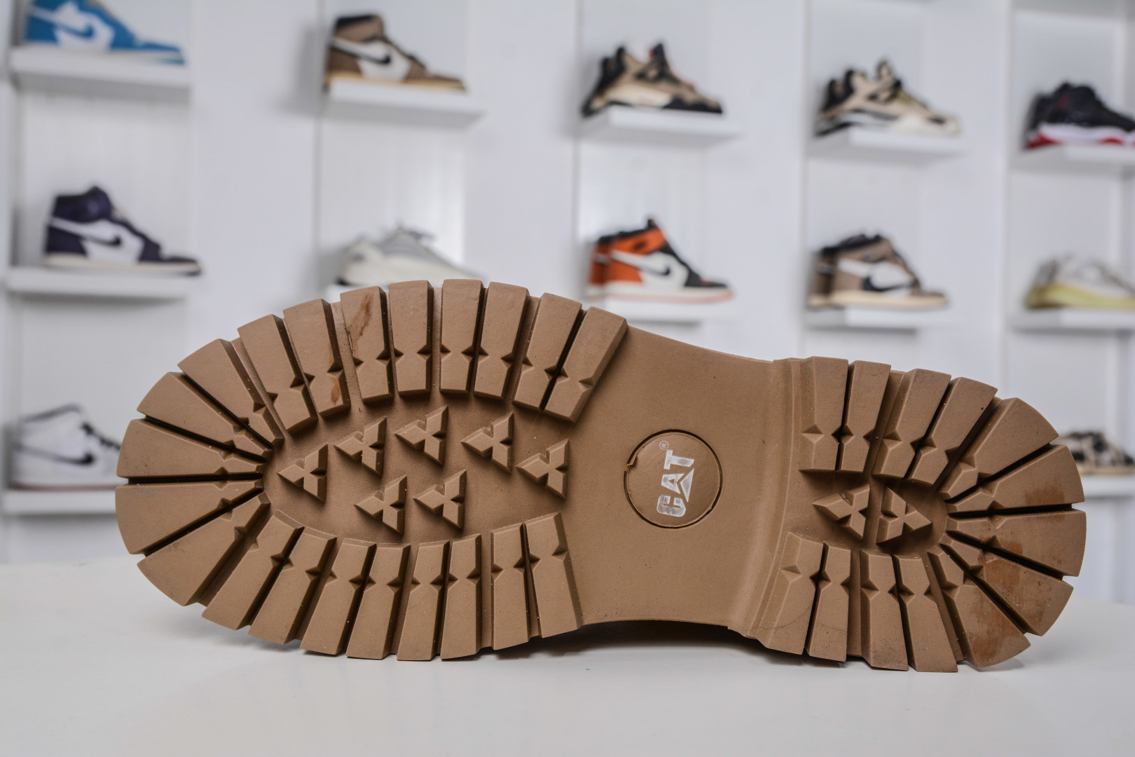 280 CAT 卡特 户外工装靴 时尚潮流搭配 P726538