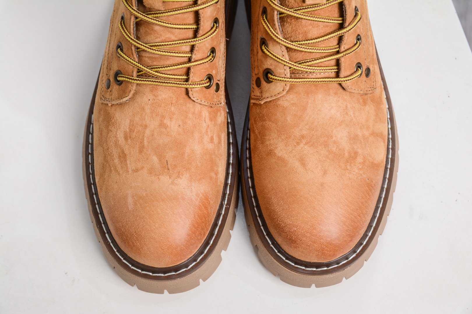 280 CAT 卡特 户外工装靴 时尚潮流搭配 P726538