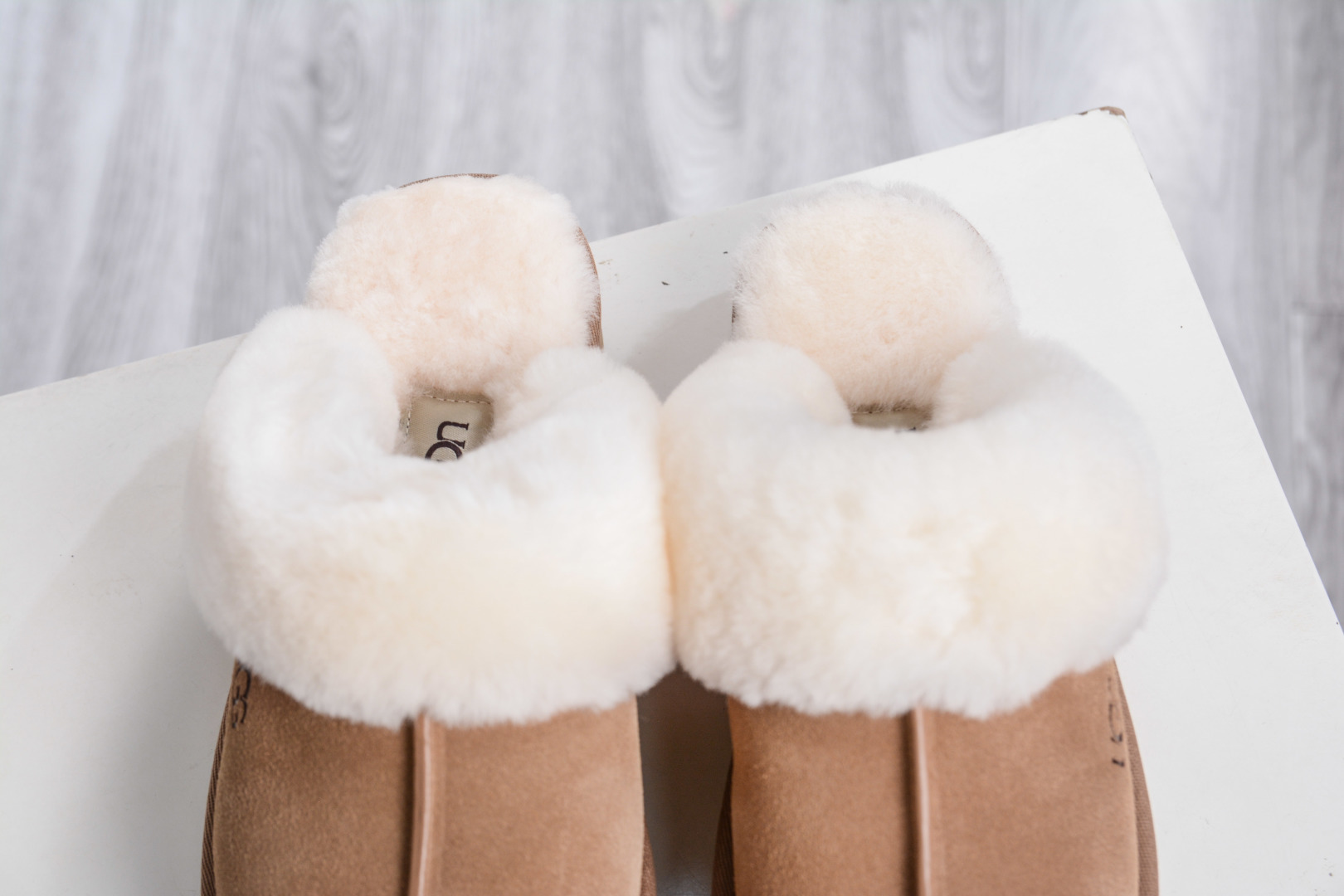 210 UGG 星拖厚底 栗色 秋冬羊皮毛一体雪地靴 1122550-CHE