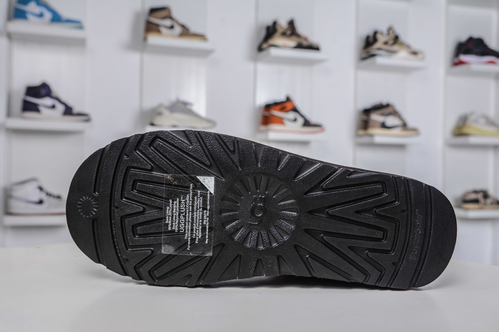 210 UGG CLASSIC MINI II 巧克力色 中筒薄底保暖雪地靴羊毛一体迷你短靴 1016222-CHO