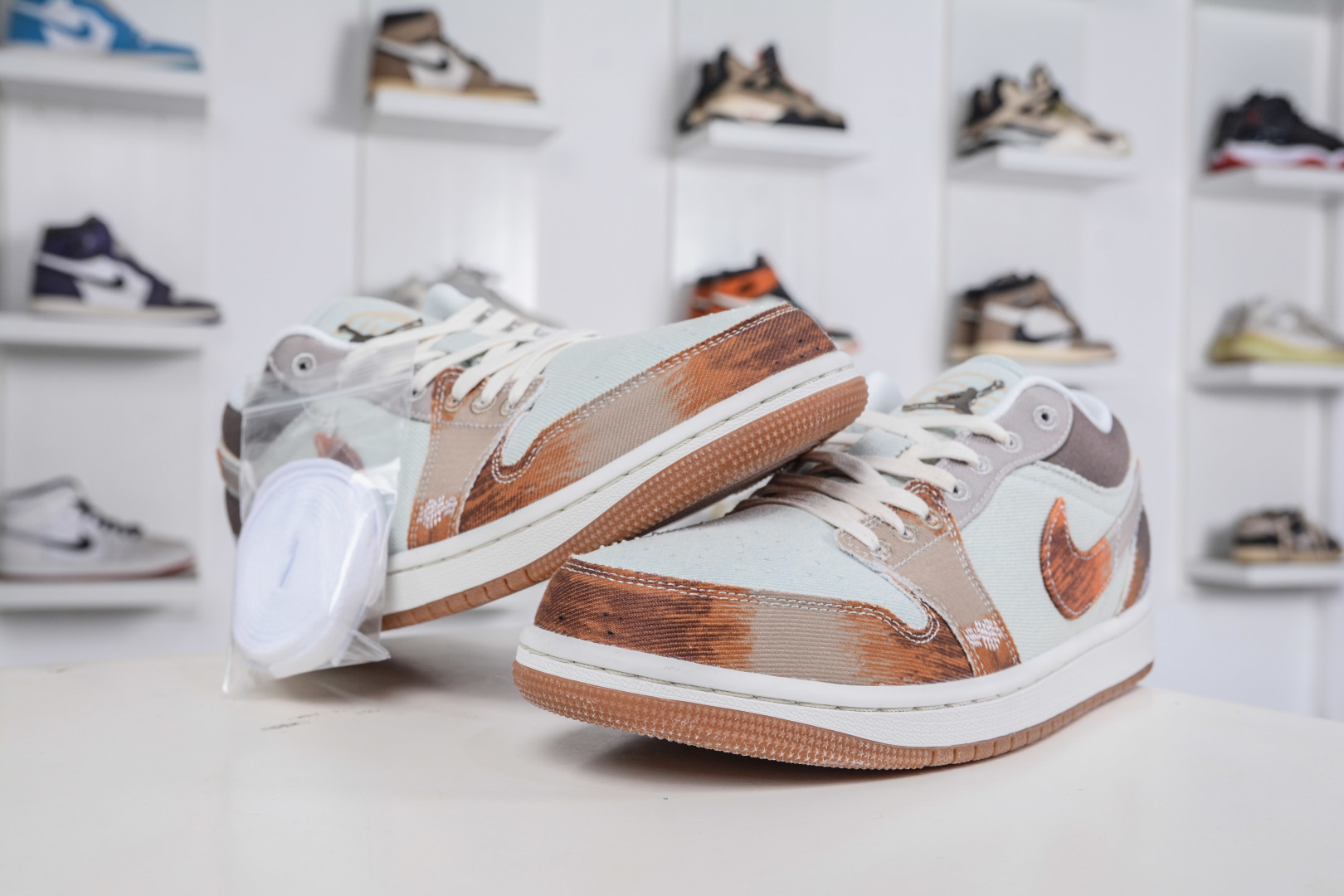 180 Air Jordan 1 Low SE ”Multi-Color Distressed” AJ1 乔1做旧复古喷墨 低帮休闲板鞋 IM6664-991