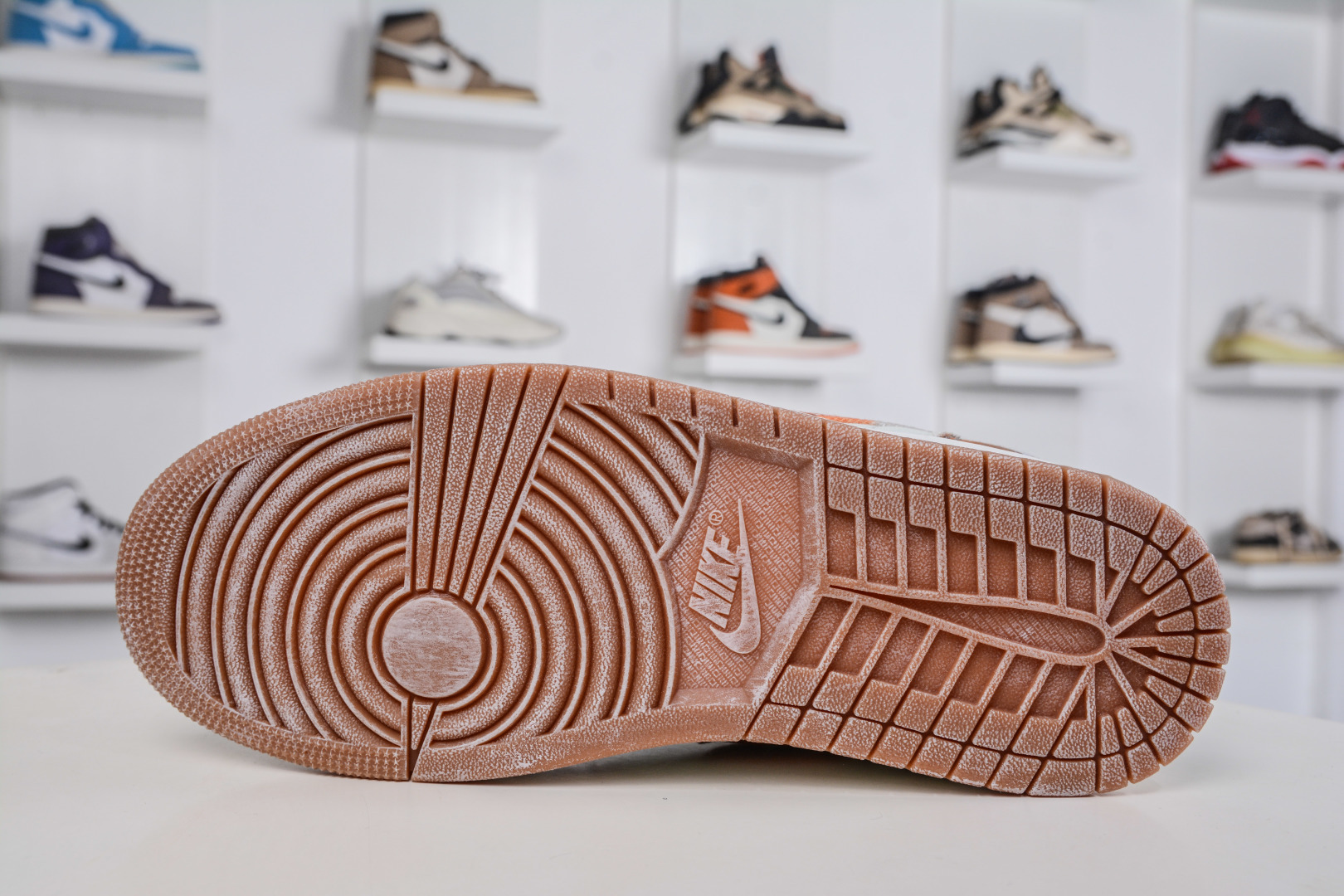 180 Air Jordan 1 Low SE ”Multi-Color Distressed” AJ1 乔1做旧复古喷墨 低帮休闲板鞋 IM6664-991