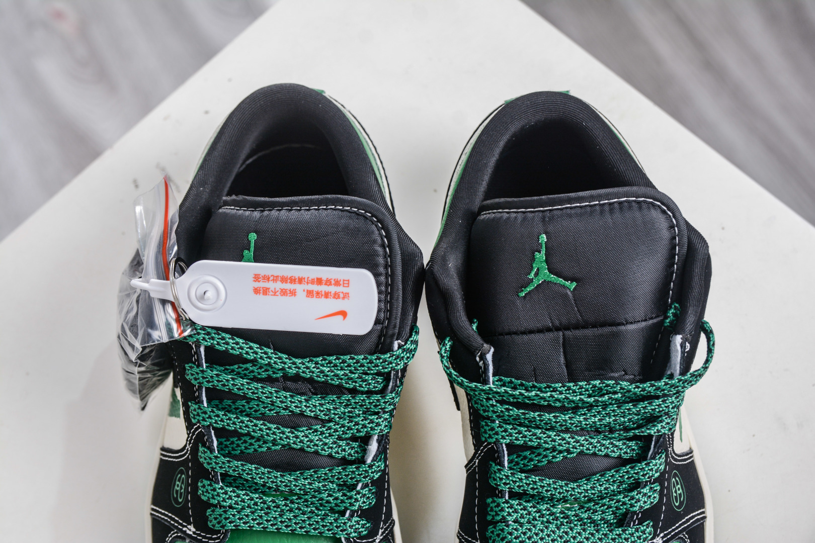 270 Air Jordan 1 Retro Low x Stussy 斯图西联名-黑白绿 QJ1988-004