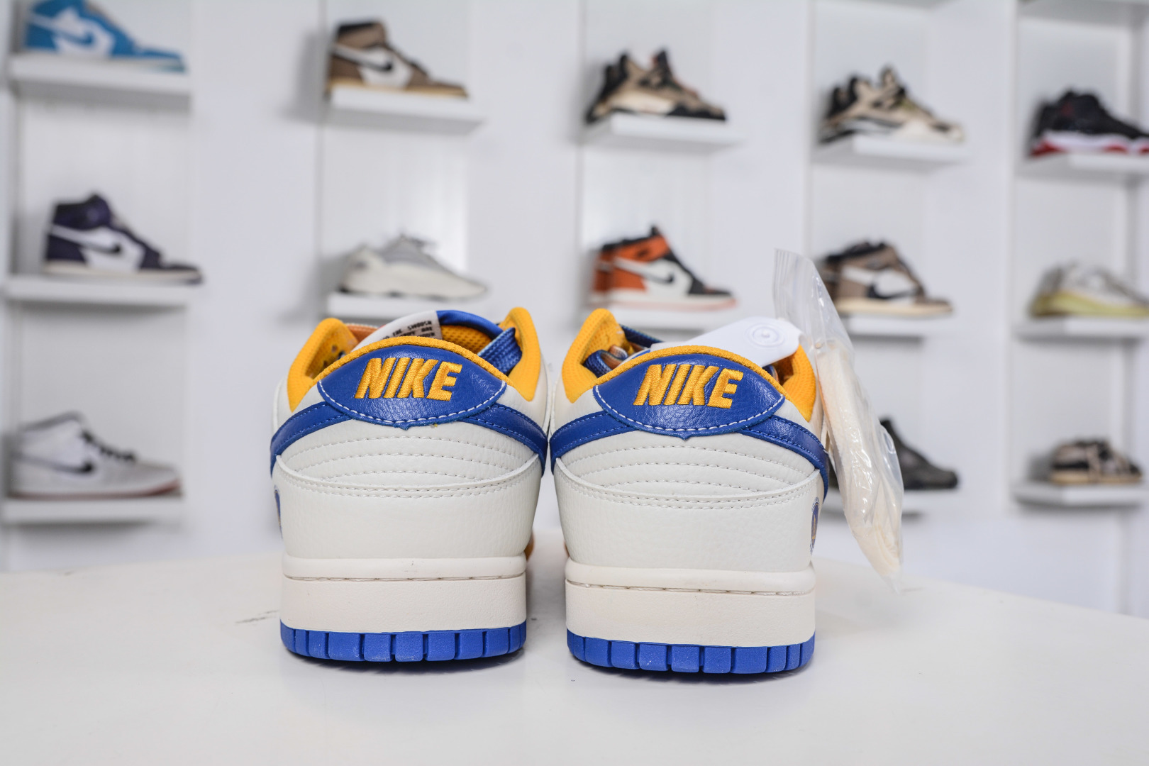 270 Nike SB Dunk Low x NBA联名-金州勇士 CS1688-108